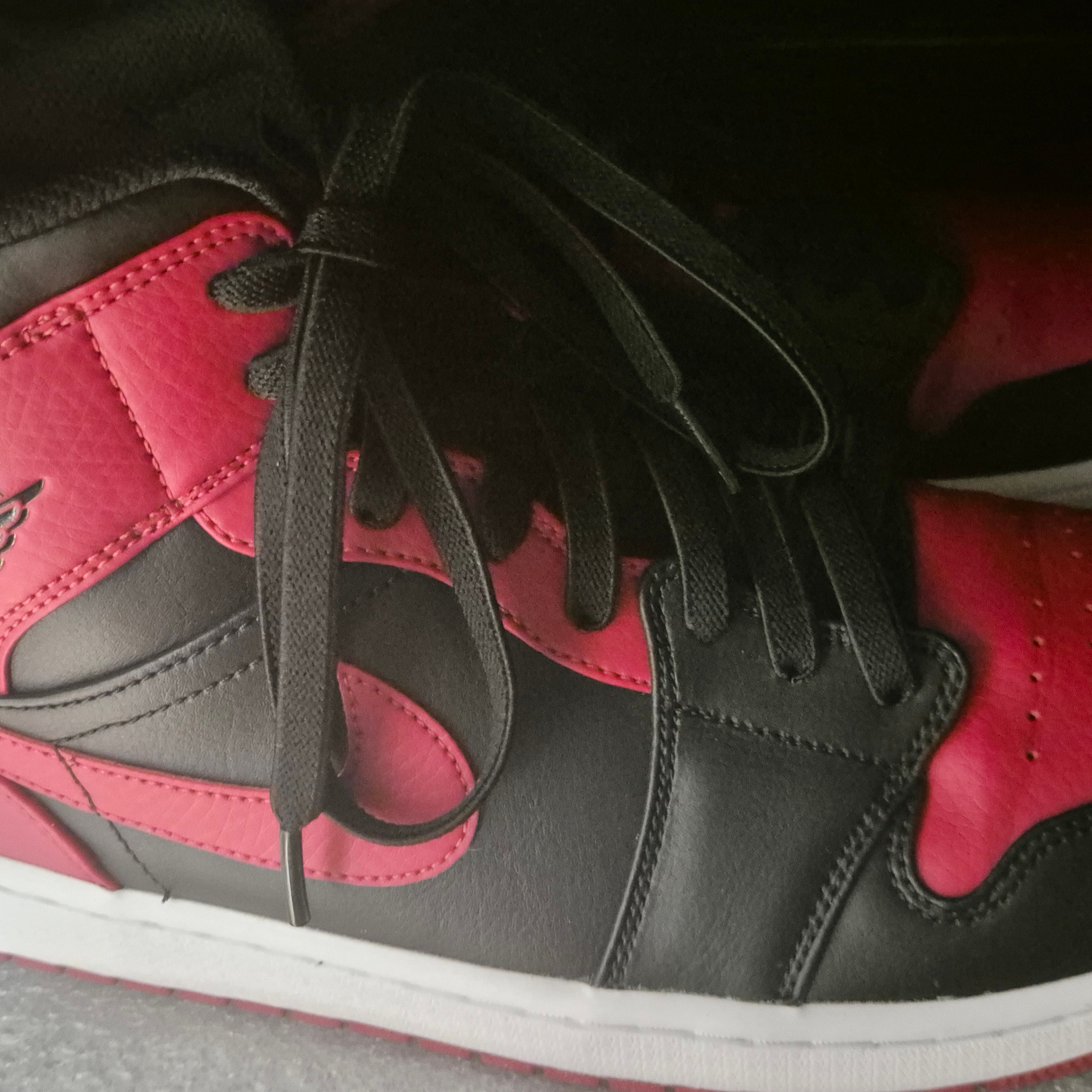 Jordan 1 Mid Bred Banned 2020 착용 스타일