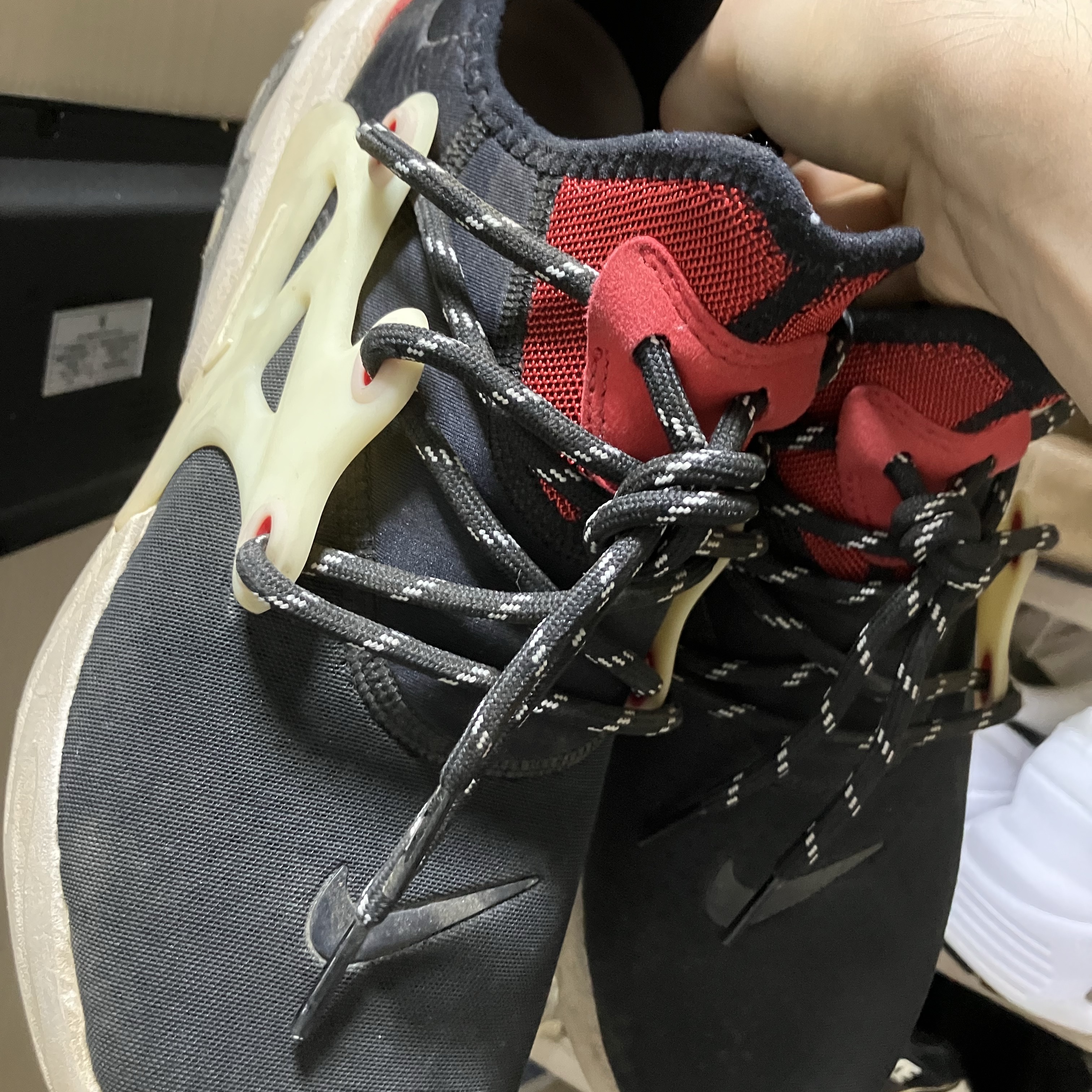 Nike Air Presto Orange 착용 스타일