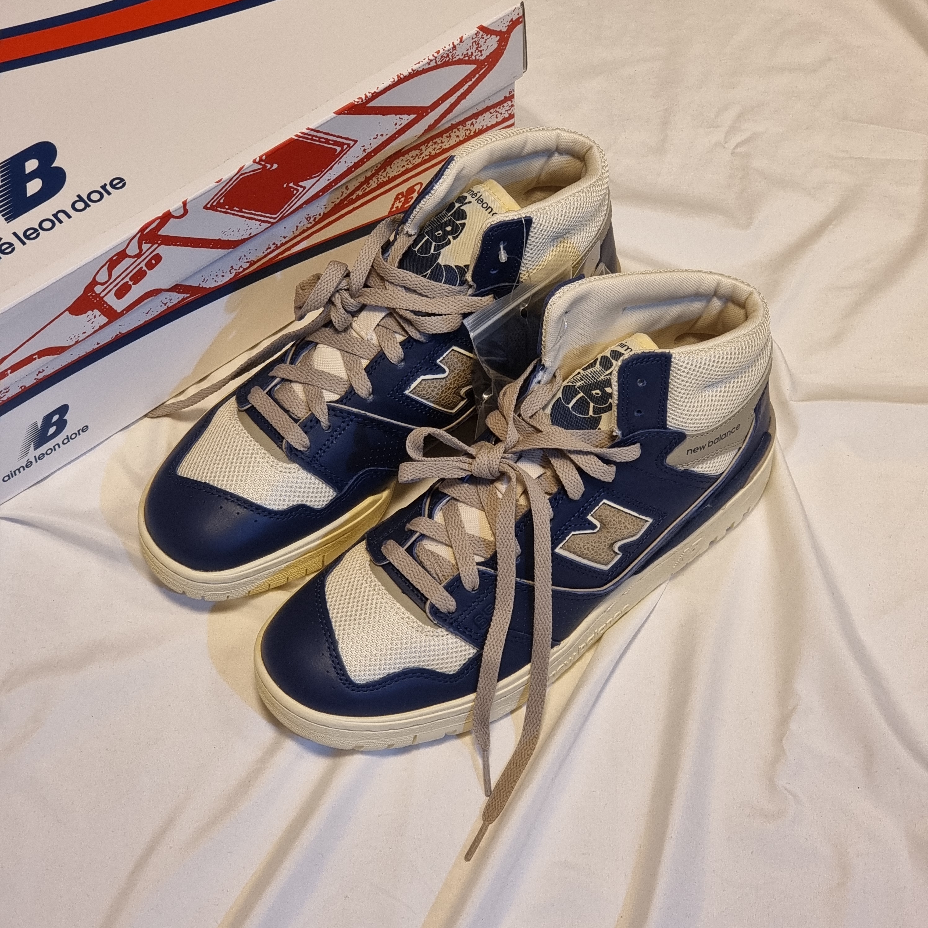 New Balance x Aime Leon Dore 650R Navy 착용 스타일
