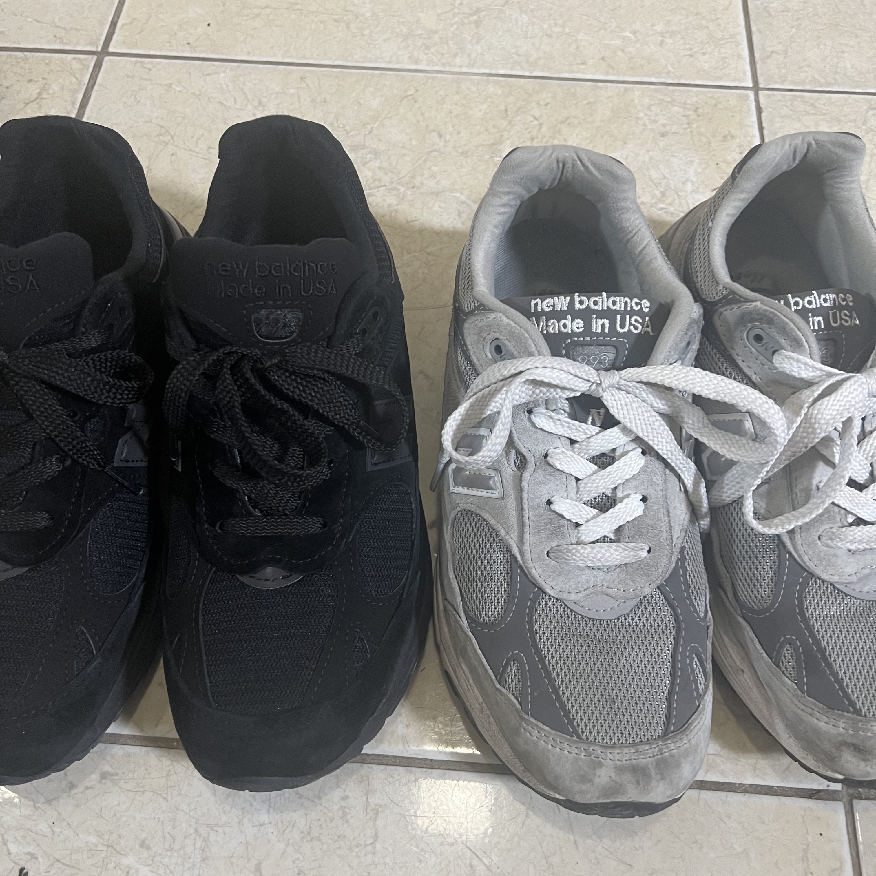 (W) New Balance 993 Made in USA Triple Black - D Wide 착용 스타일 - 1