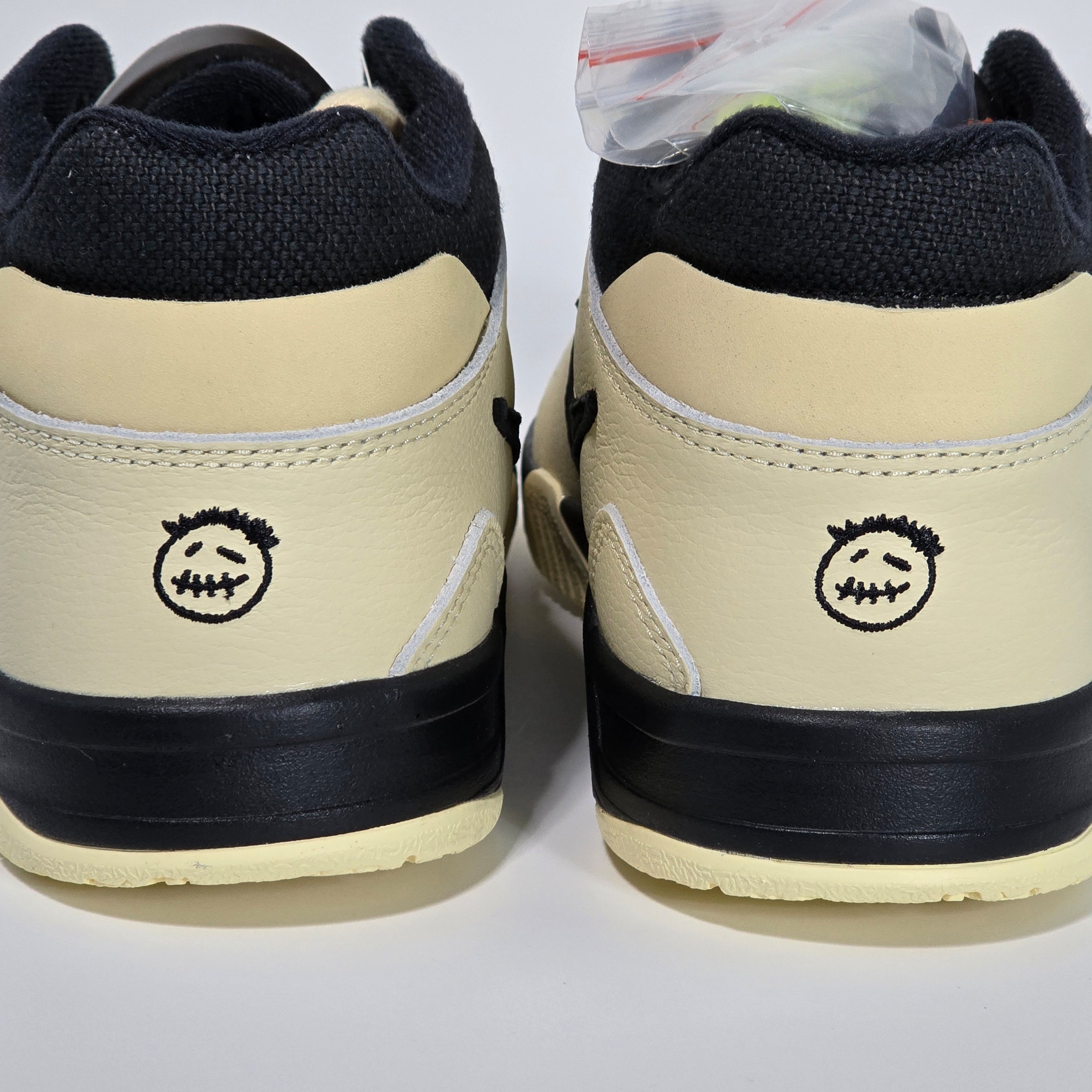 Jordan x Travis Scott Jumpman Jack TR Bright Cactus 착용 스타일
