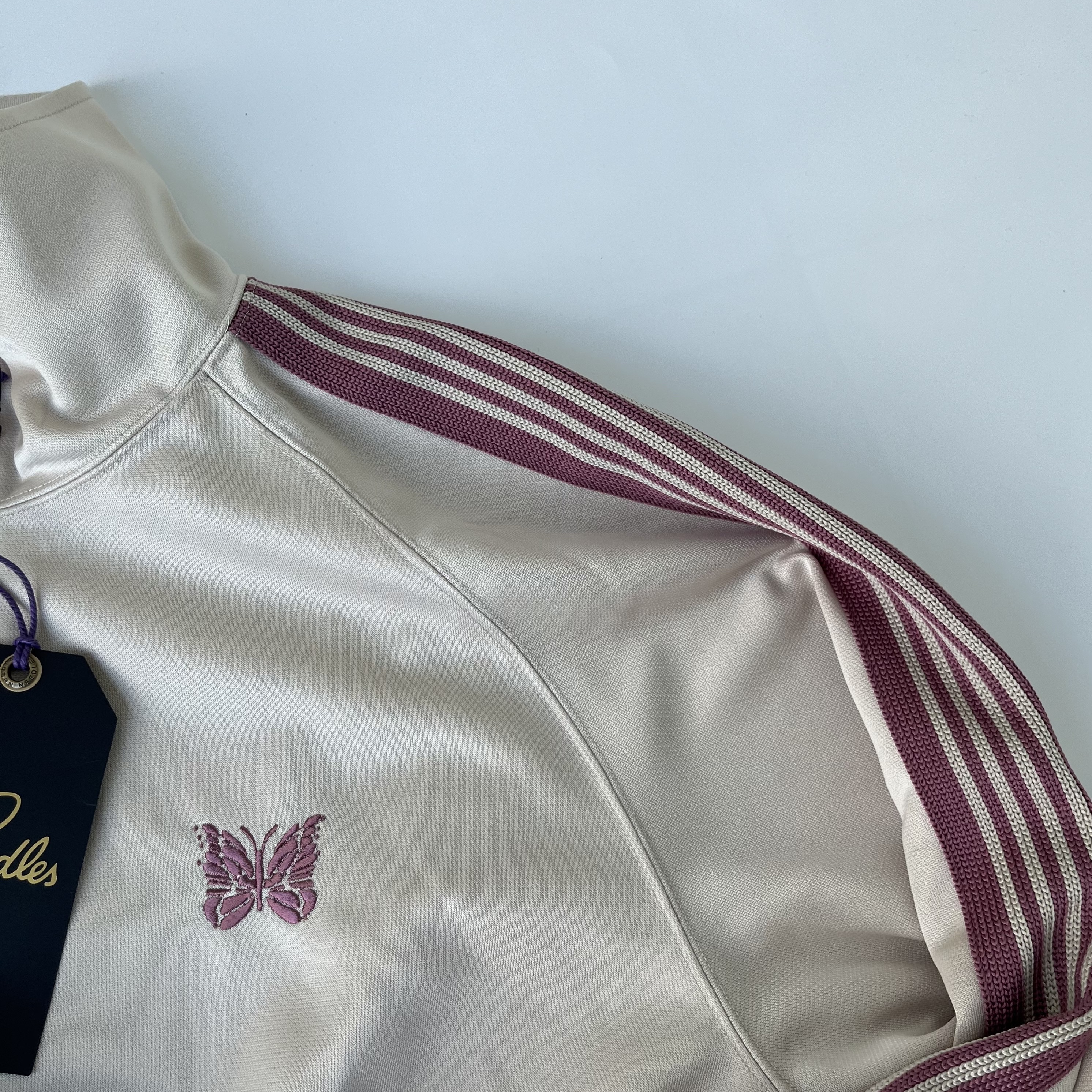 Needles Track Jacket Poly Smooth Ivory, Needles Poly Smooth Track Jacket Saxophone 착용 스타일 - 4