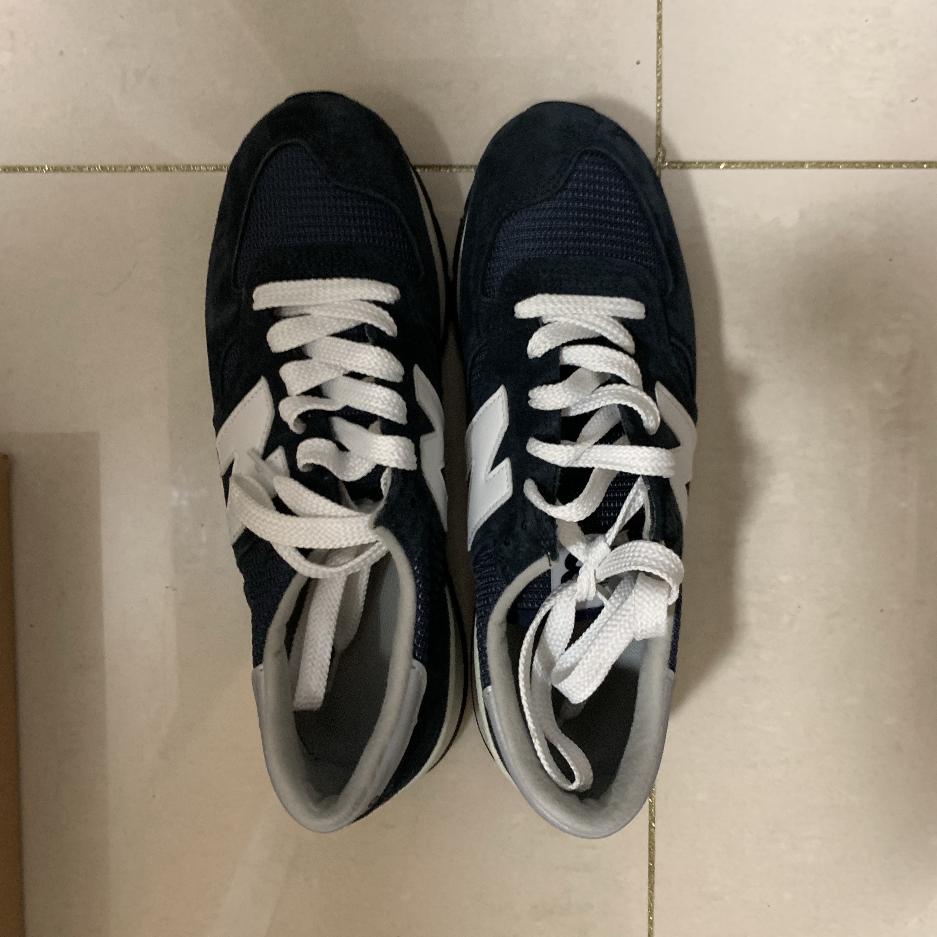 New Balance 990v1 Made in USA Navy 착용 스타일