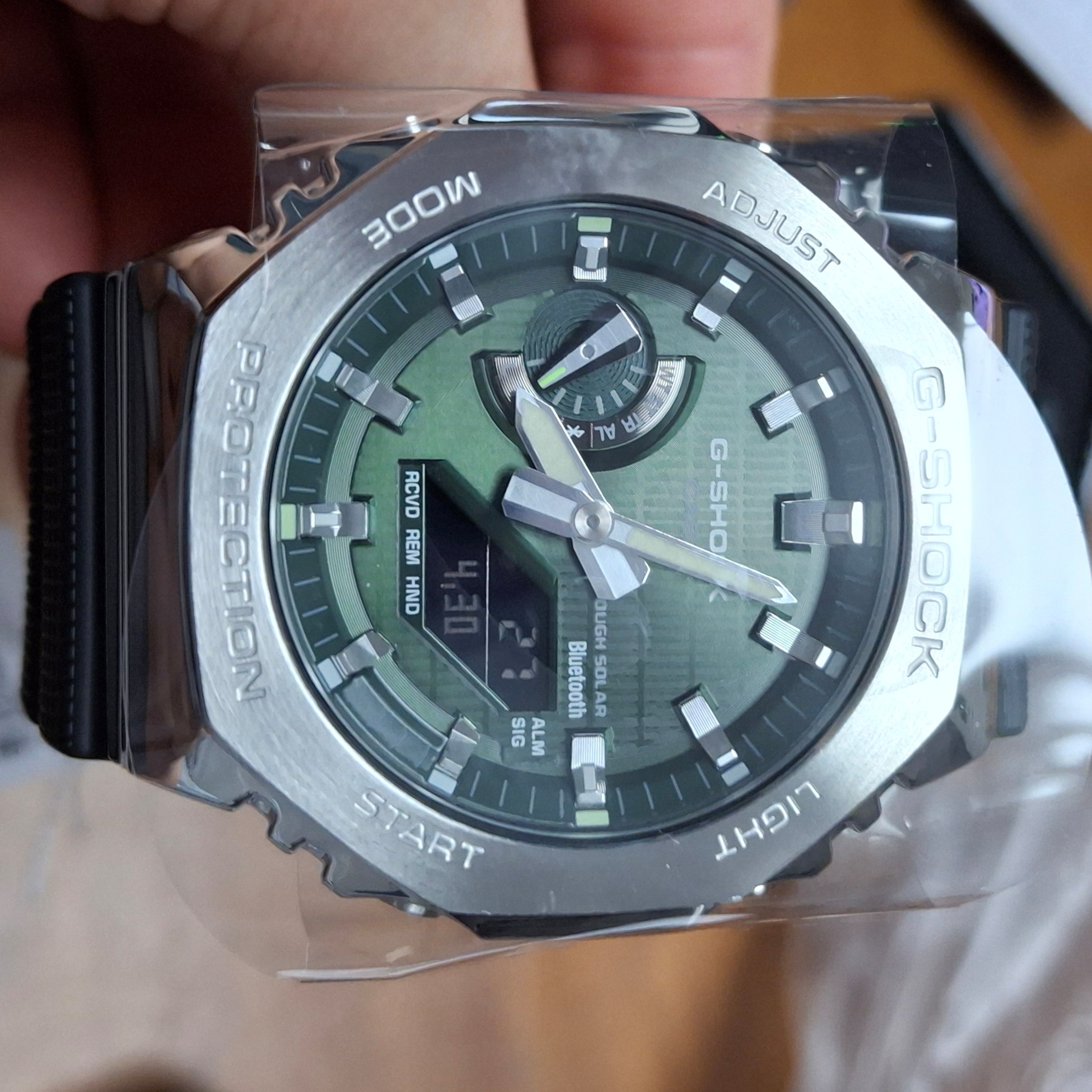 Casio G-Shock GBM-2100A-1A3DR 착용 스타일 - 3
