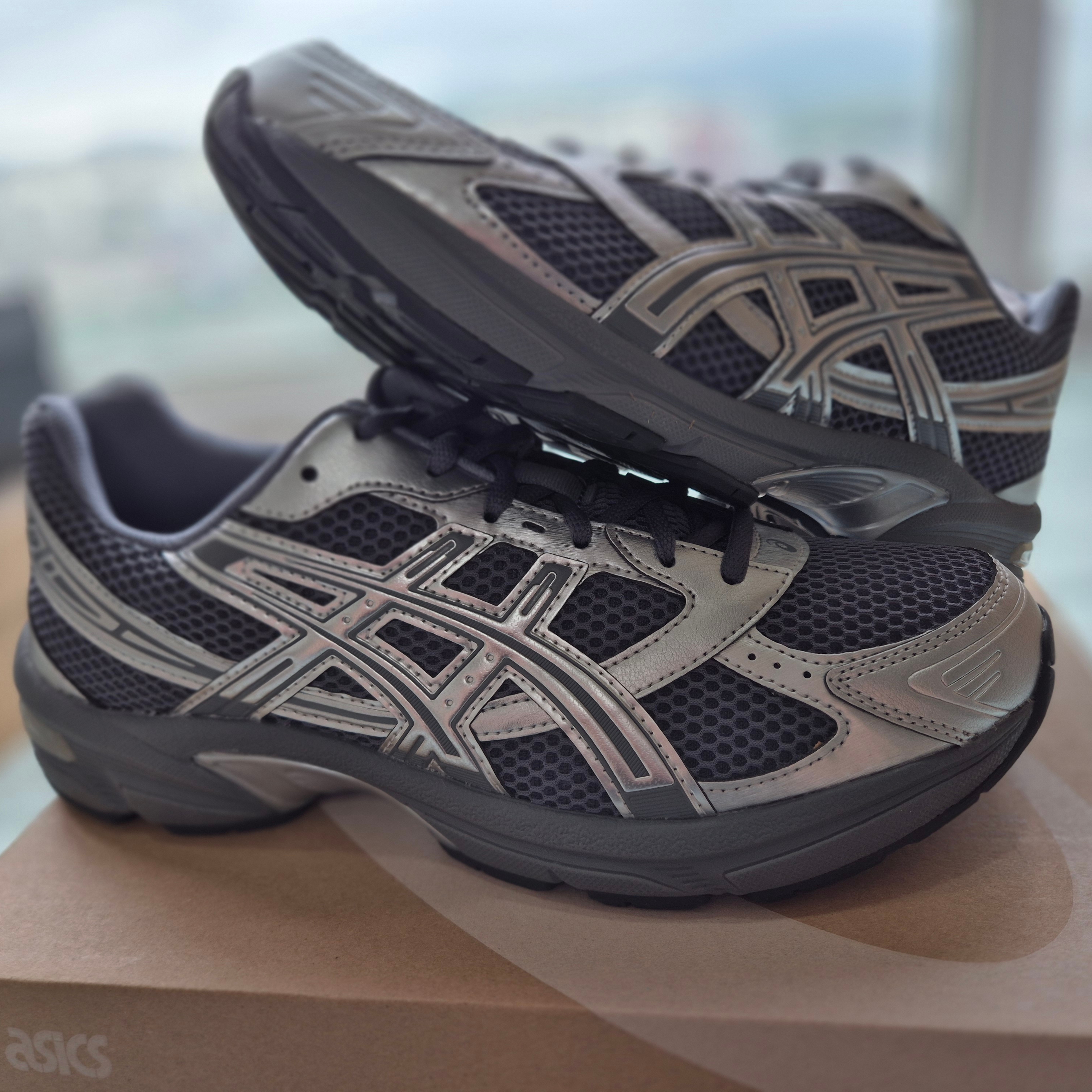 Asics Gel-1130 Steel Grey Pure Silver 착용 스타일