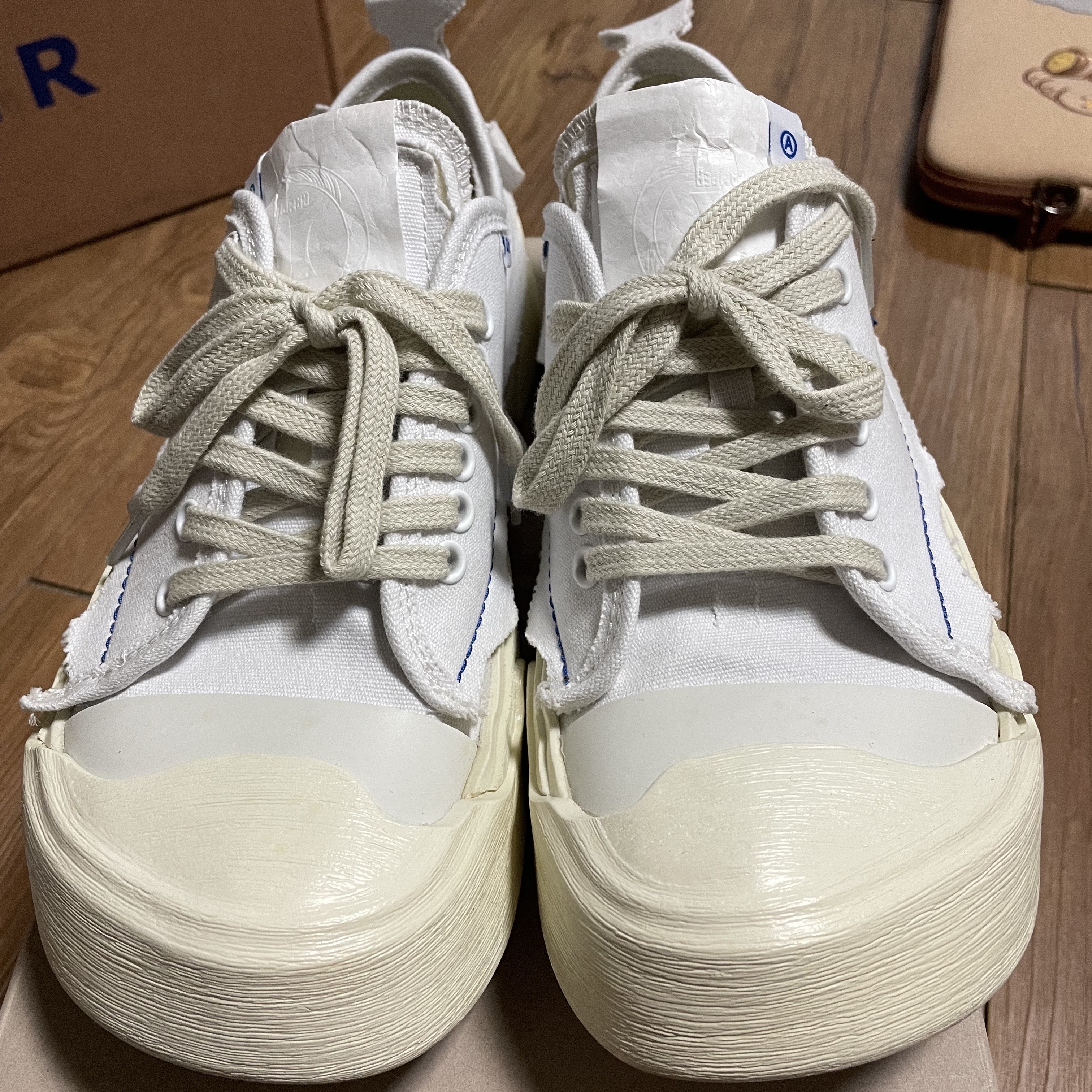 (W) Camper x Ader Error Proto-111-S Cinder Basic Sneakers White 착용 스타일