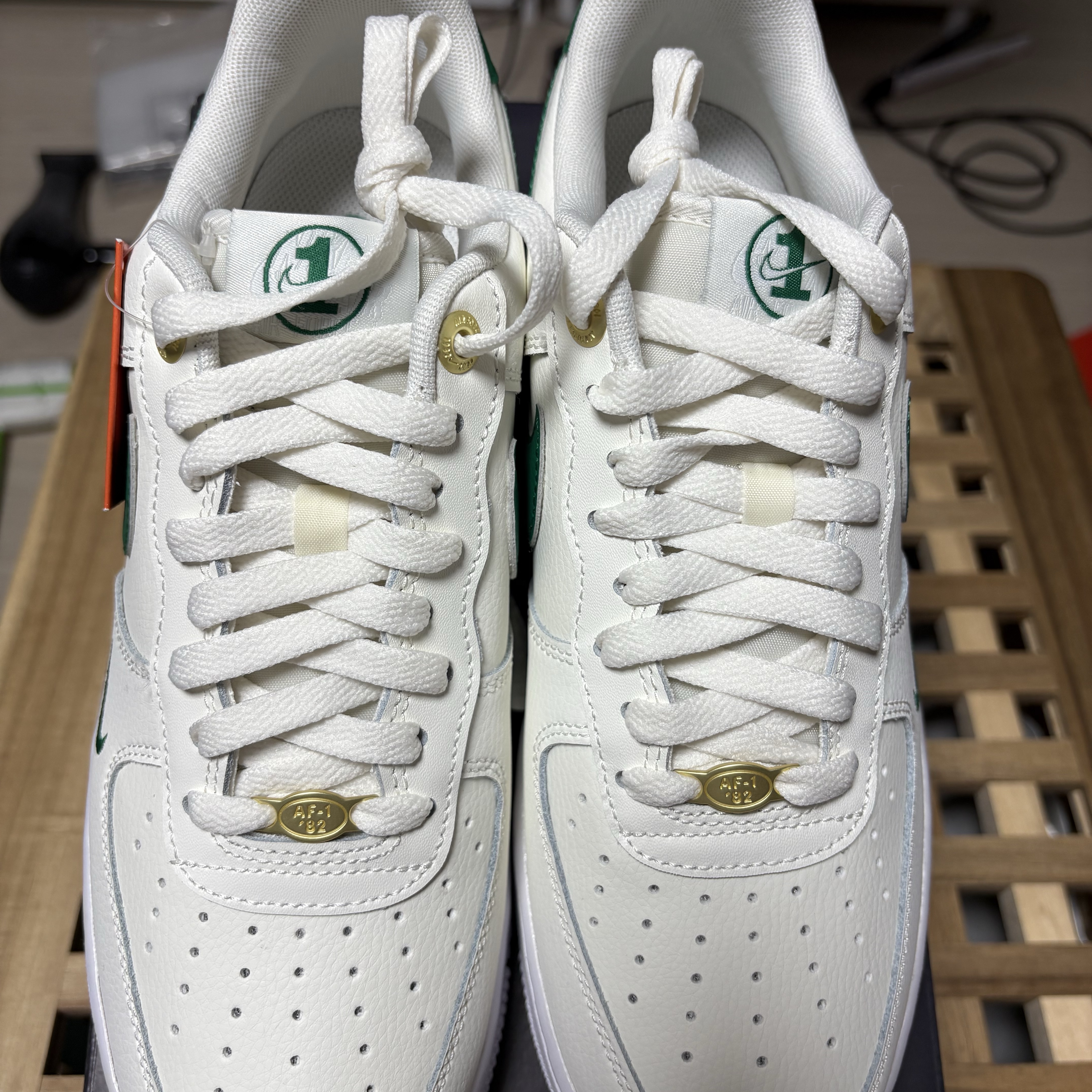 Nike Air Force 1 '07 LV8 40th Anniversary Join Forces Sail Malachite 착용 스타일 - 4