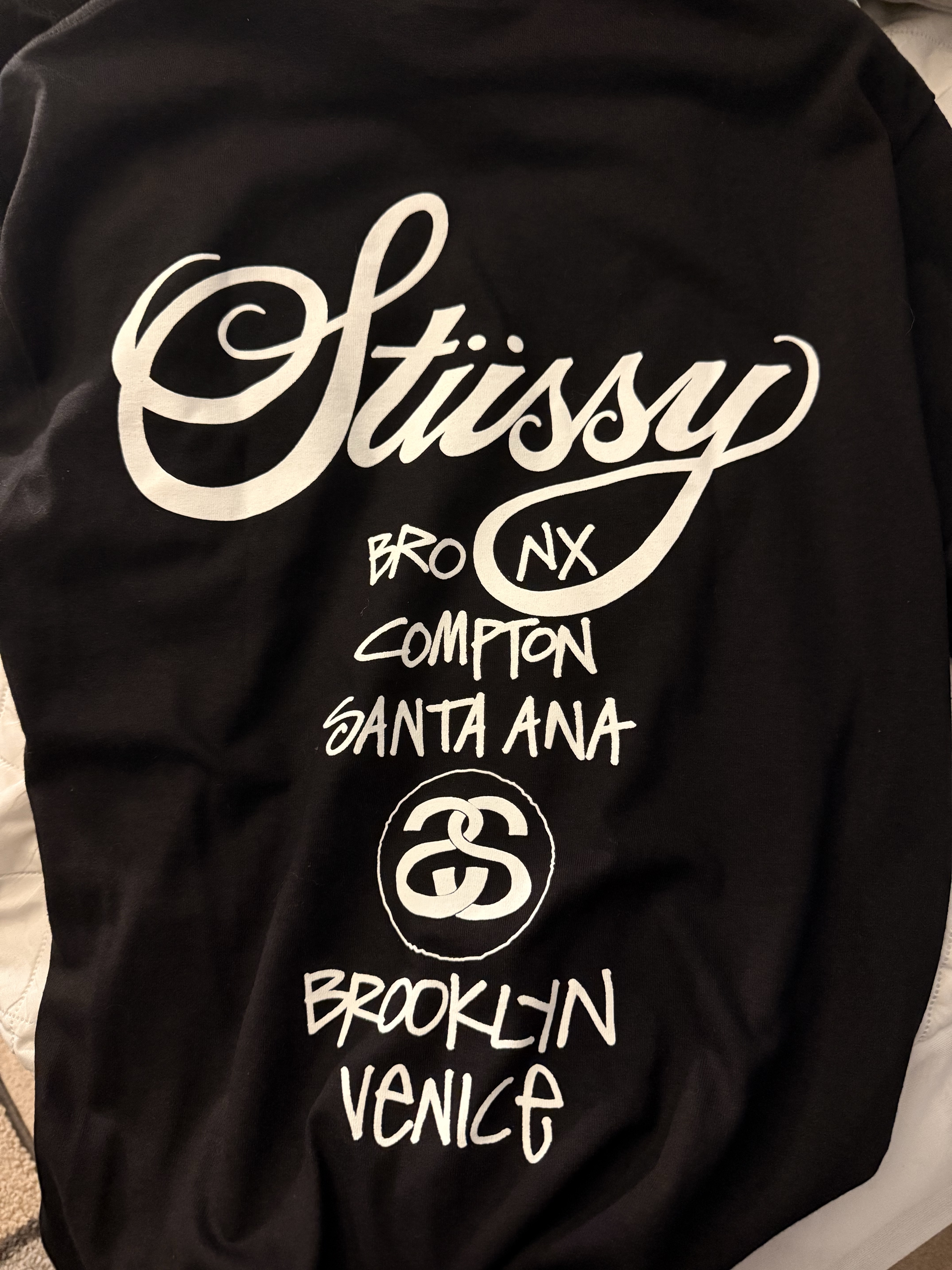 Stussy World Tour T-Shirt Black, Stussy World Tour T-Shirt Black 2023 착용 스타일 - 3