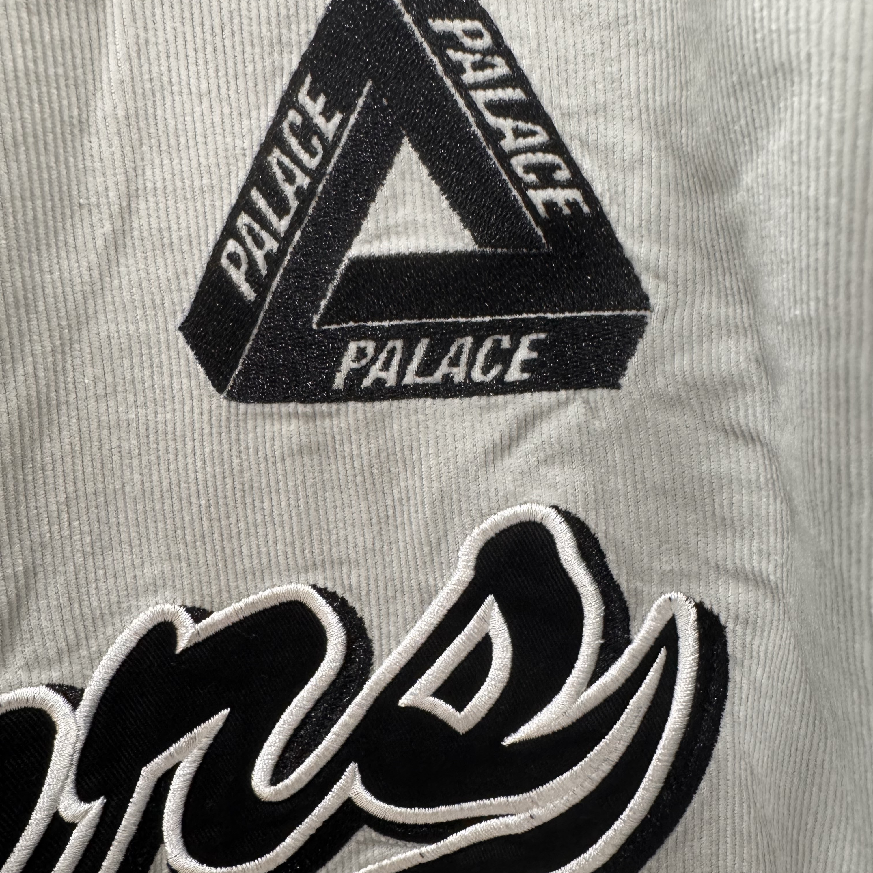 Palace Hanshin Tigers Jersey Stone - 25SS 착용 스타일 - 1