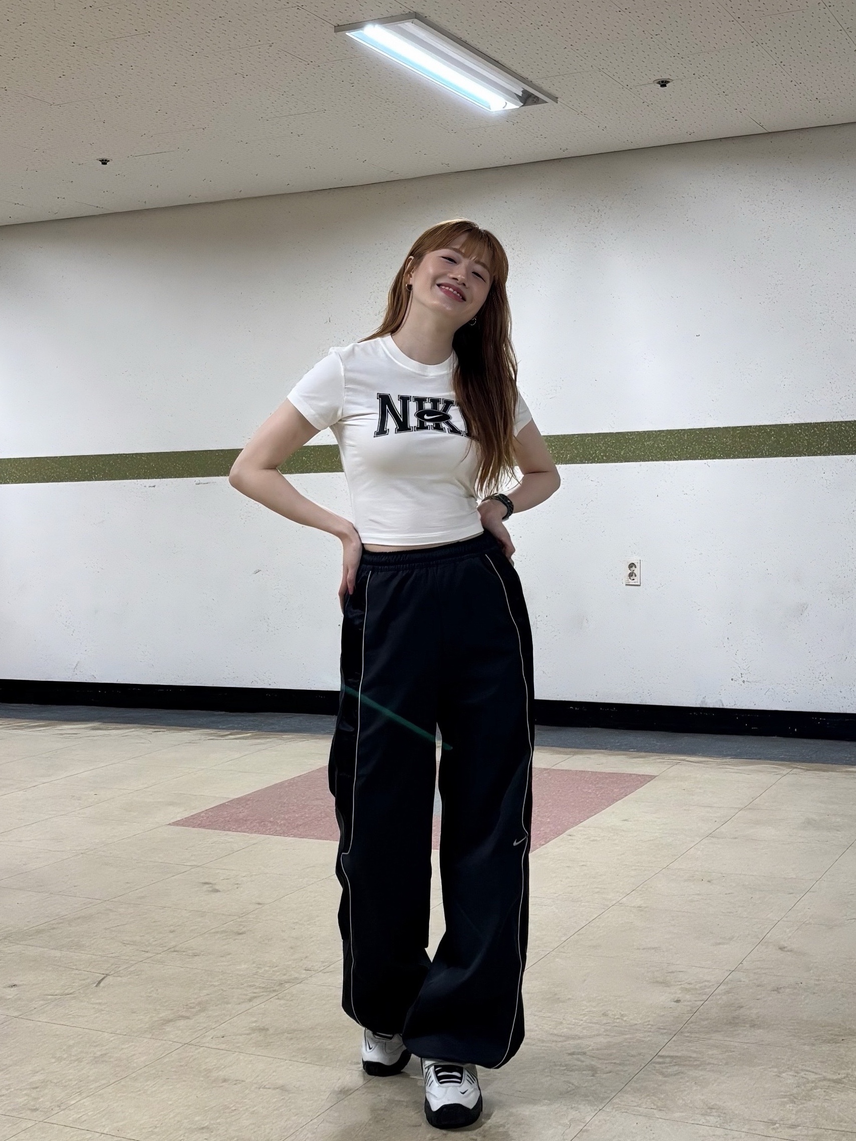 Nike x Ambush Air Adjust Force SP Summit White and Black 착용 스타일 - 3