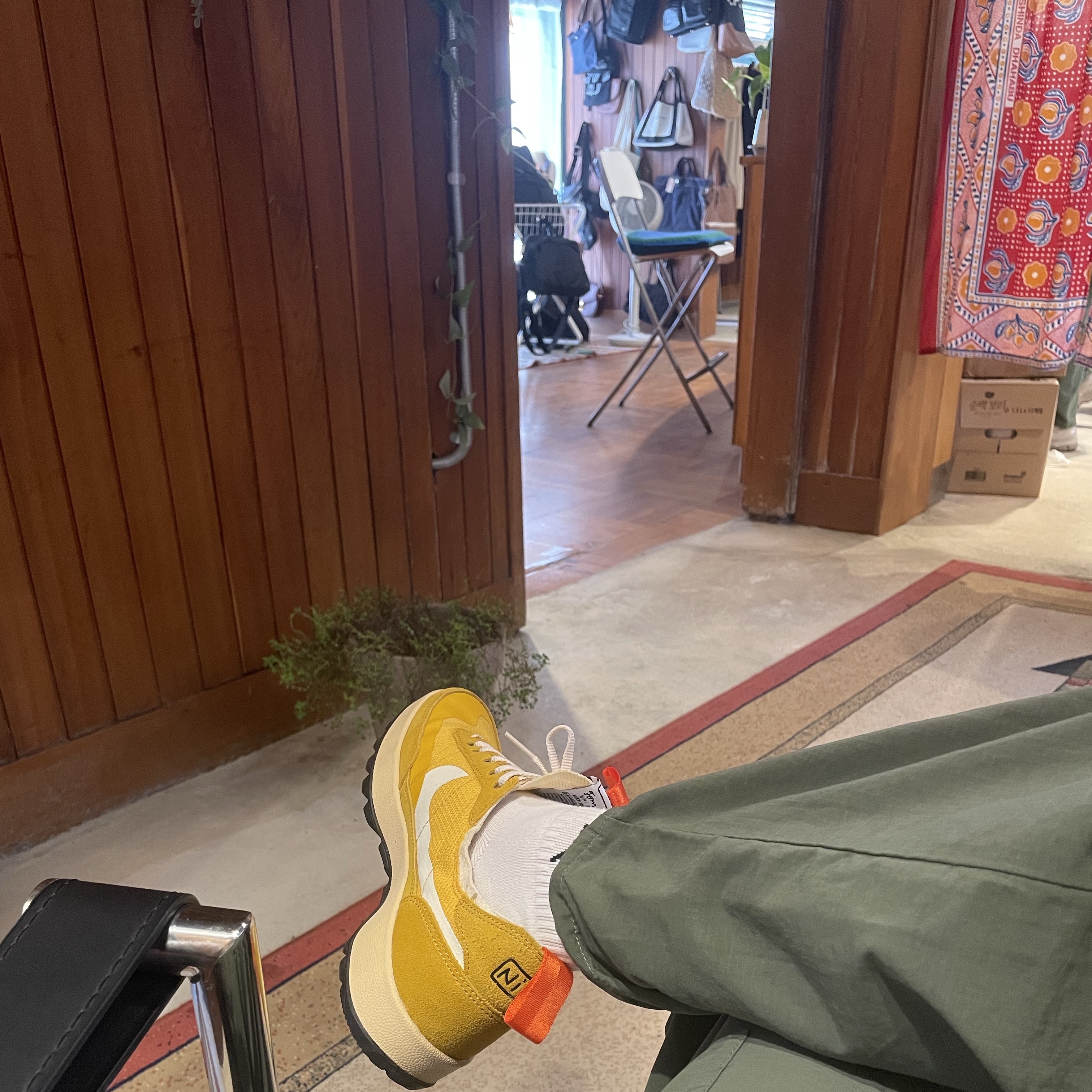 IAB Studio T-Shirt White Light Green, Nike x Tom Sachs General Purpose Shoe Archive 착용 스타일 - 2