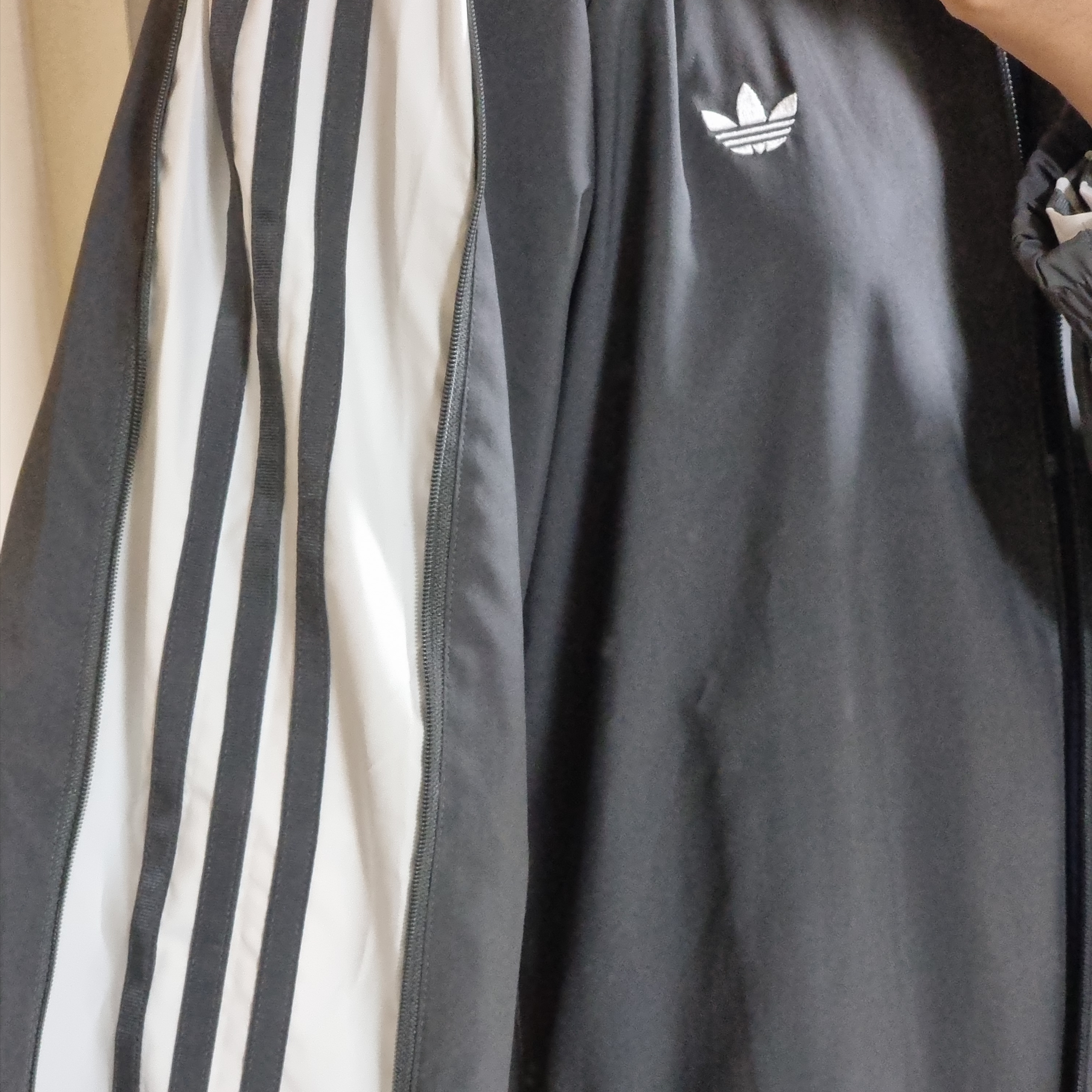 (W) Adidas Adilenium Season 3 Zip Track Top Grey Five - KR Sizing 착용 스타일