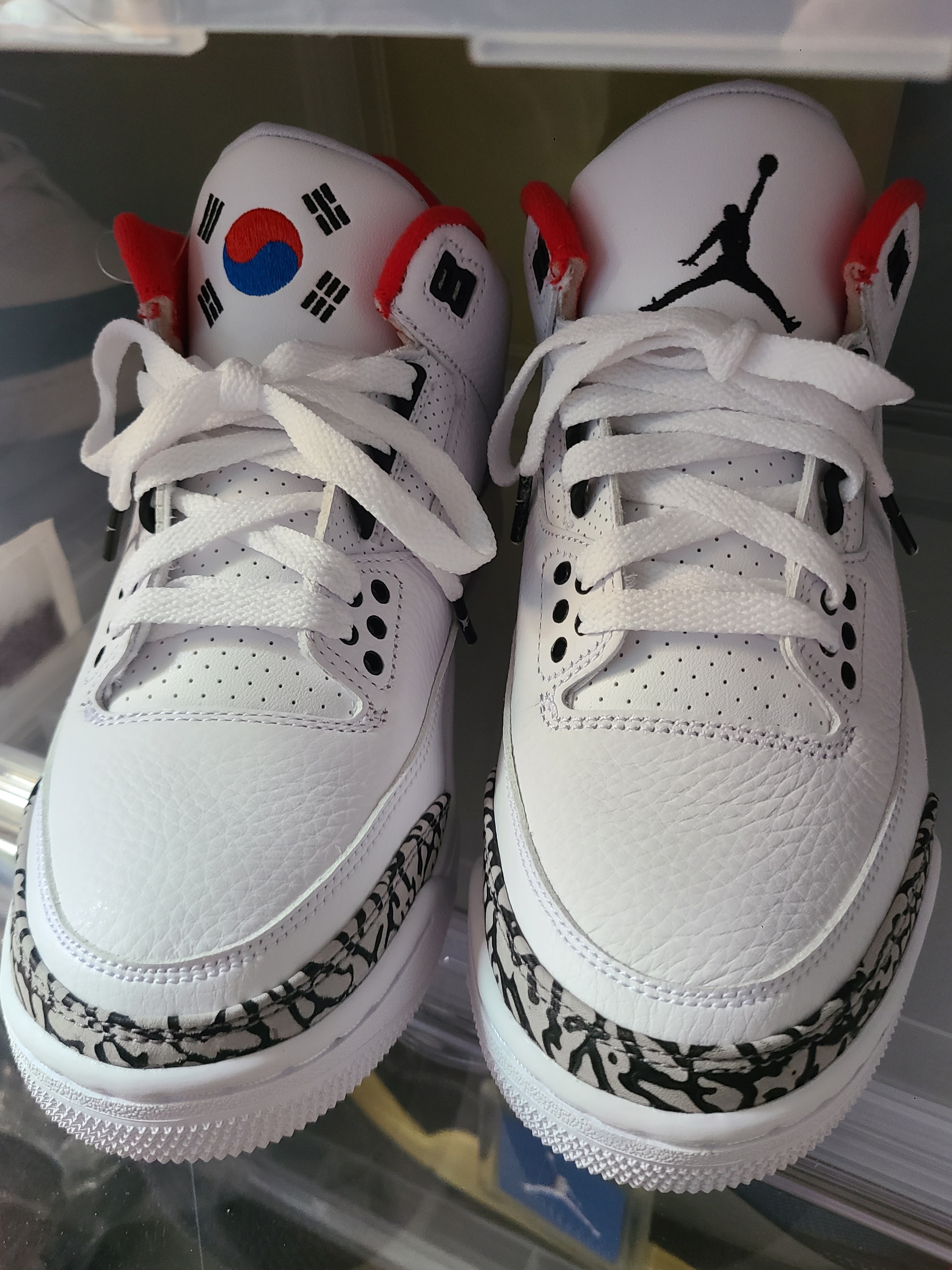 Jordan 3 Retro Seoul, (W) Jordan 3 Retro Seoul 착용 스타일 - 1
