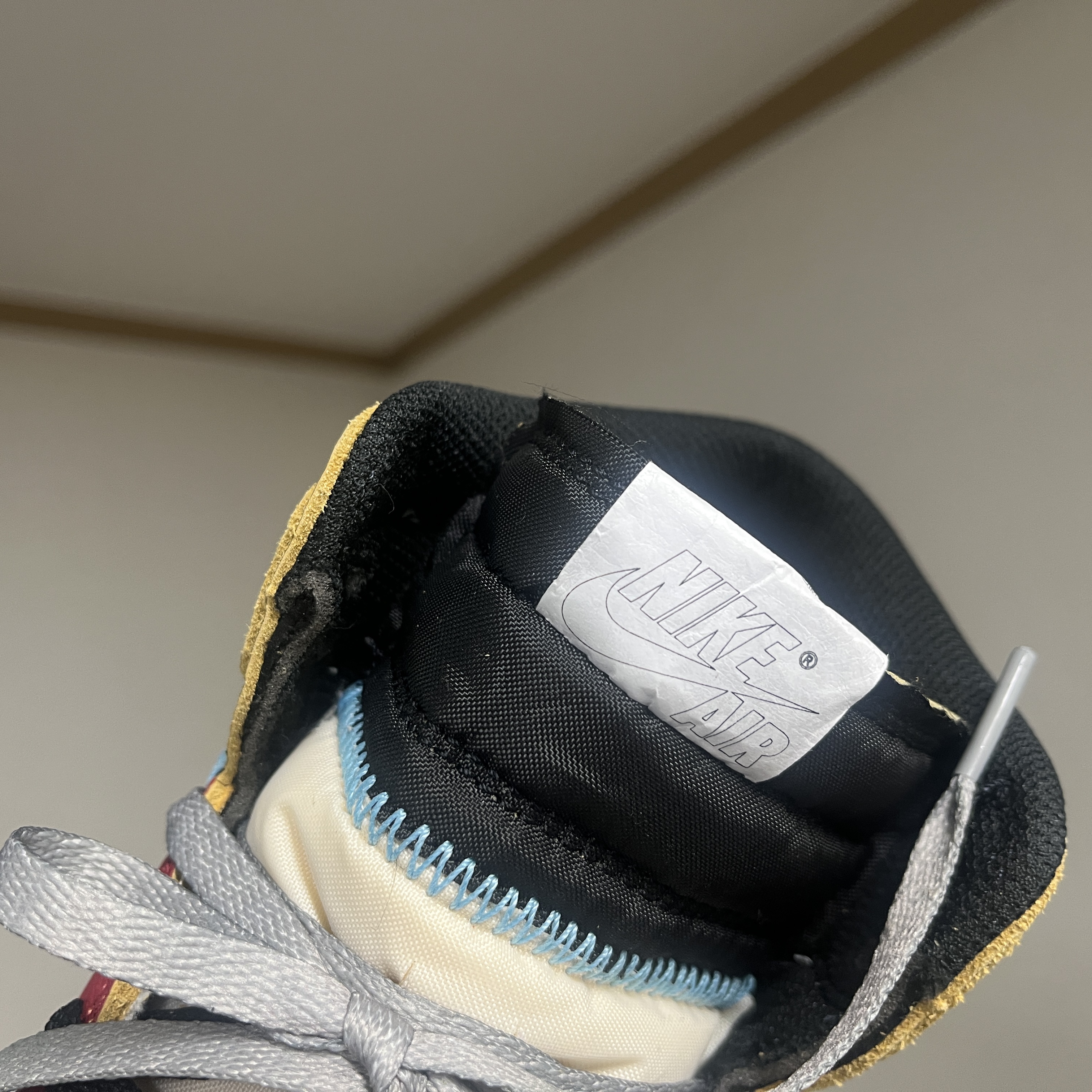 Jordan 1 x Union Retro High OG Chicago Shadow 착용 스타일 - 3