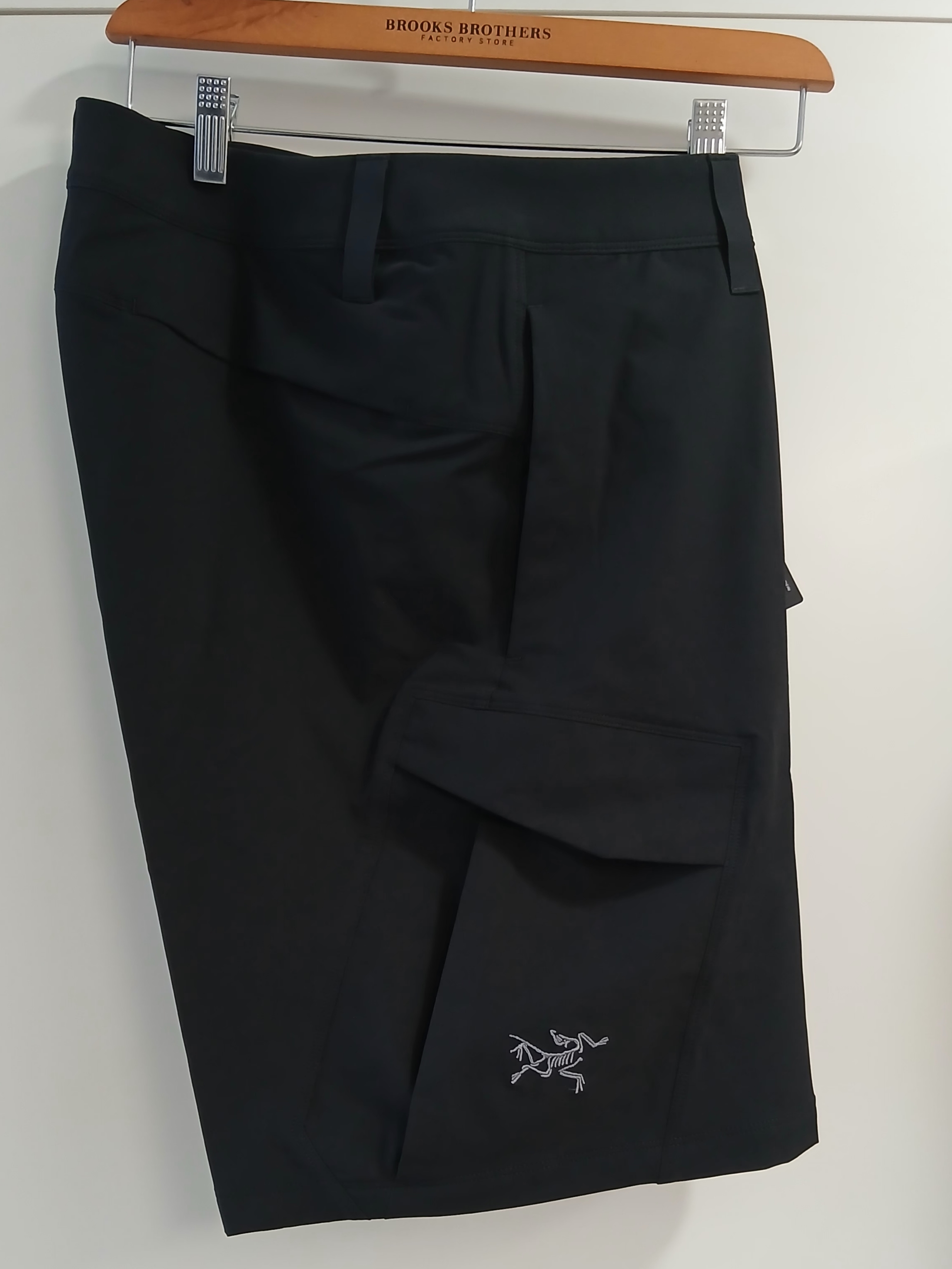Arc'teryx Rampart Shorts 9 Inch Black 착용 스타일 - 2