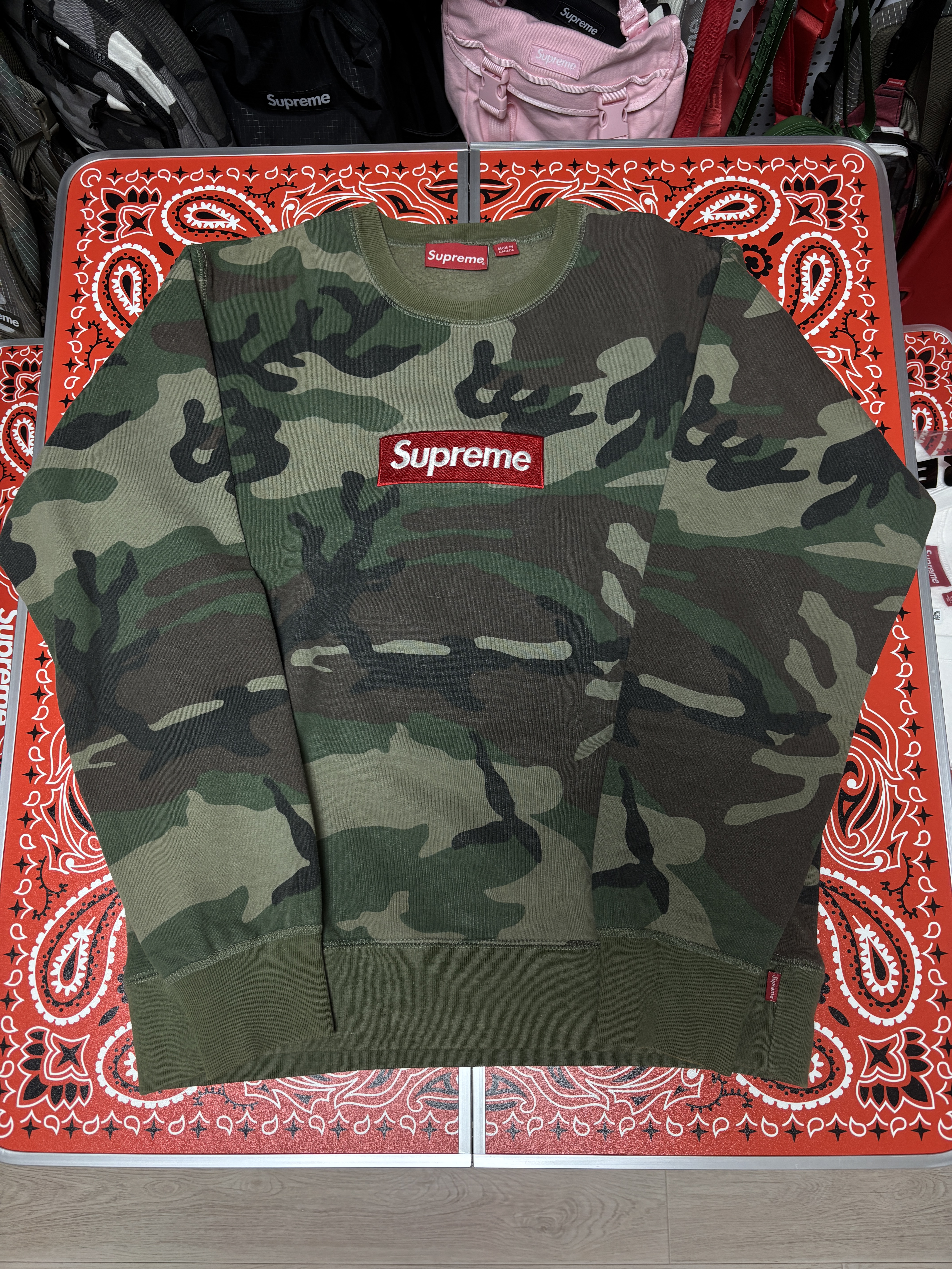 Supreme Windstopper Zip Up Hooded Sweatshirt Snow Camo - 20FW, Supreme Work Zip Up Hooded Sweatshirt Snow Camo - 24FW 착용 스타일 - 3