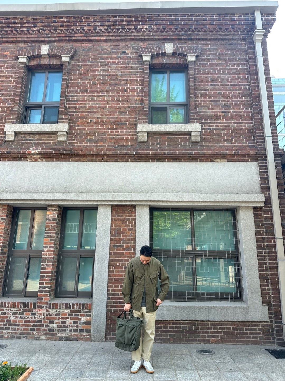 (W) Maison Margiela Replica Sneakers Pale Blue 착용 스타일