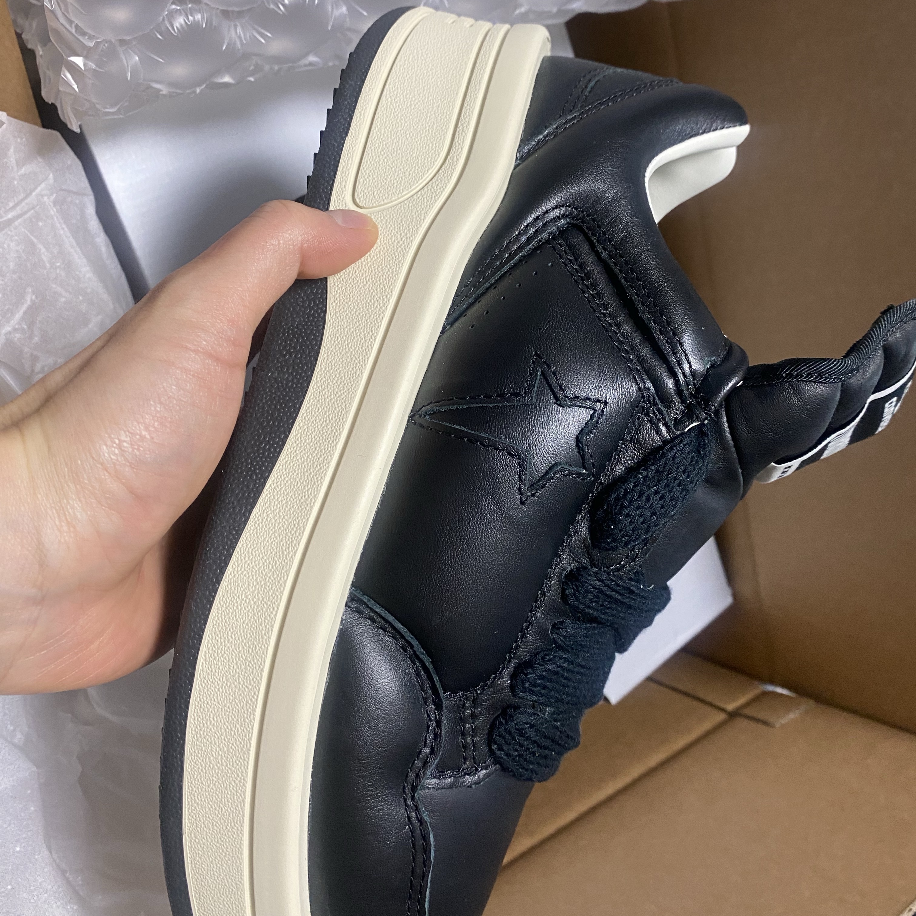 Converse x Drkshdw Turbowpn Ox Black 착용 스타일 - 1
