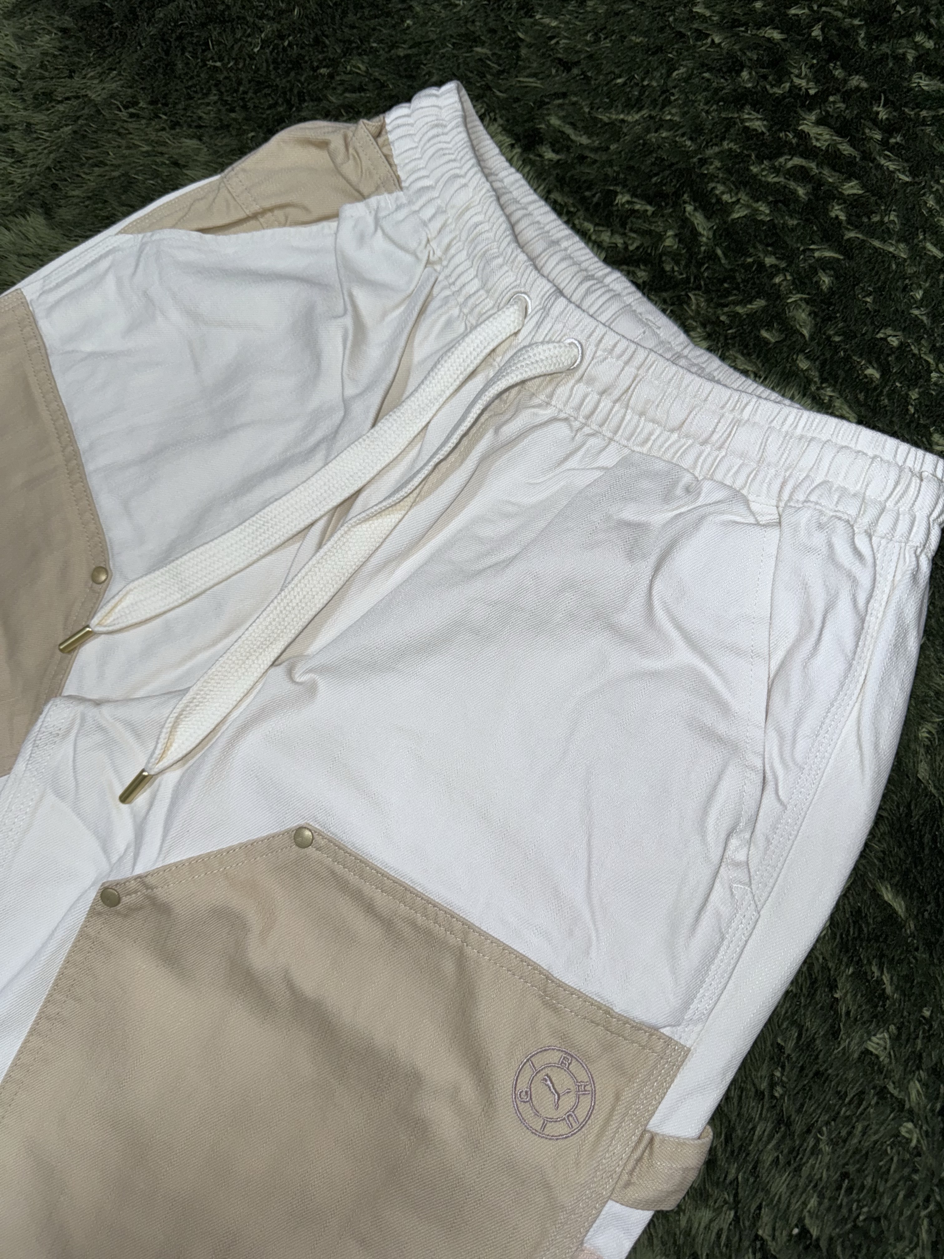 Puma x Rhuigi Double Knee Pants Pristine 착용 스타일 - 2