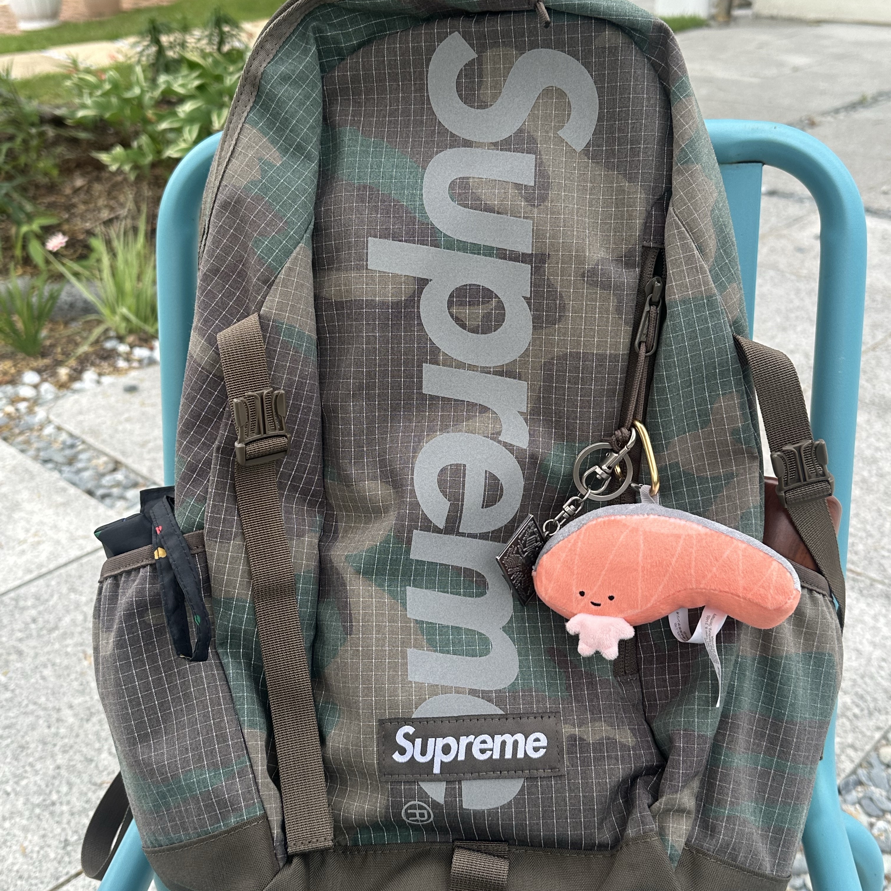 Supreme Backpack Woodland Camo - 24SS 착용 스타일