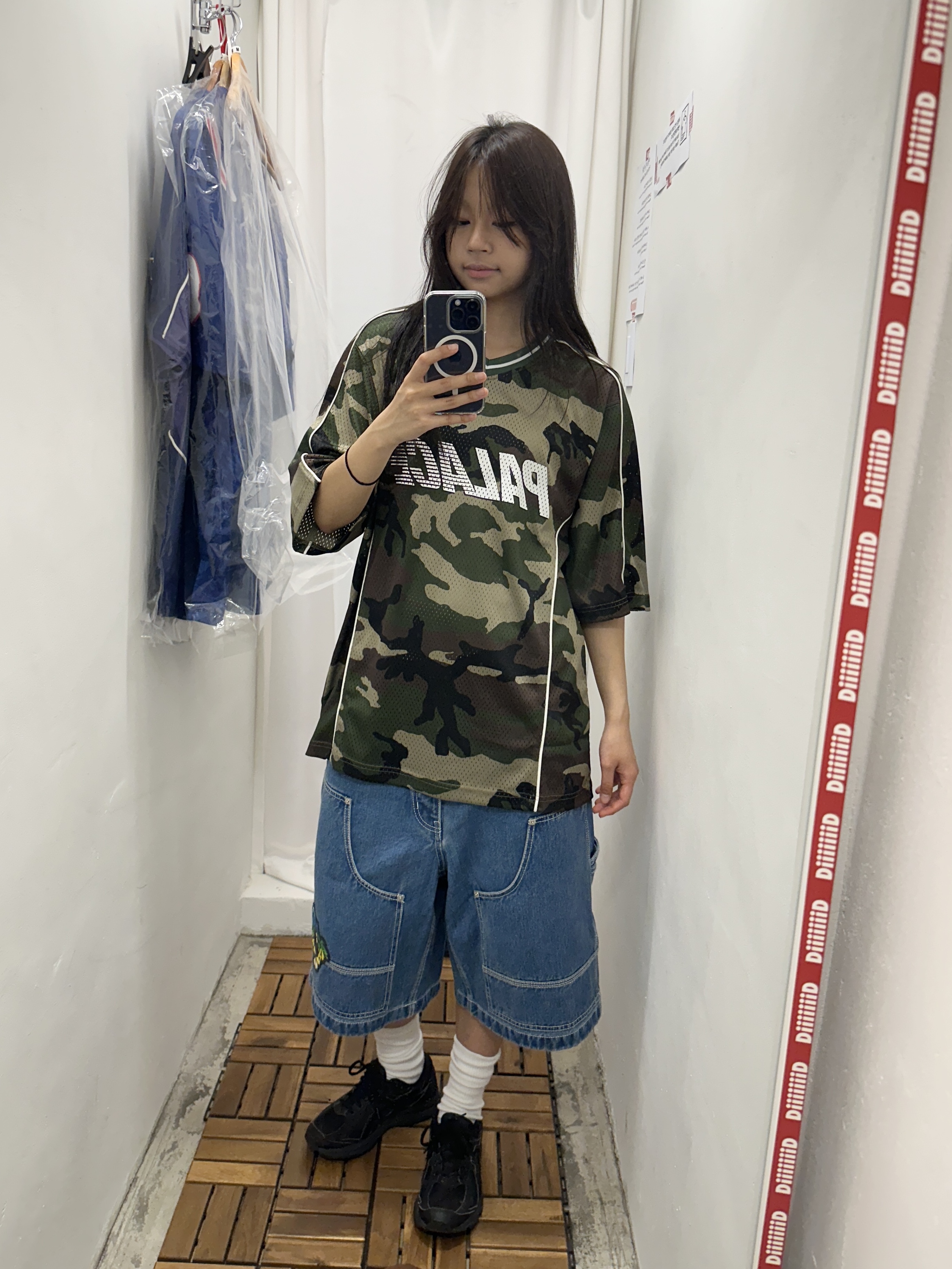 BAPE x Mitchell & Ness NFL New England Patriots Legacy Jersey Blue, Palace Mesh Jersey Woodland Camo - 24FW 착용 스타일 - 3