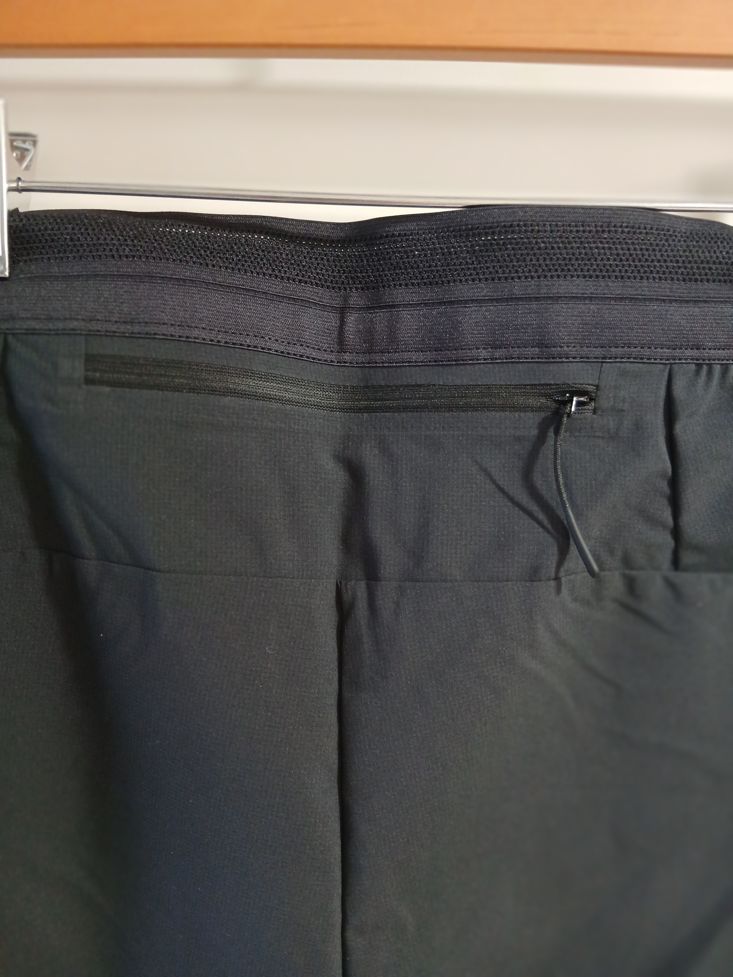 Arc'teryx Norvan Liner 7 Inch Shorts Black, Arc'teryx Norvan Liner Shorts 7 Inch Black 착용 스타일 - 5