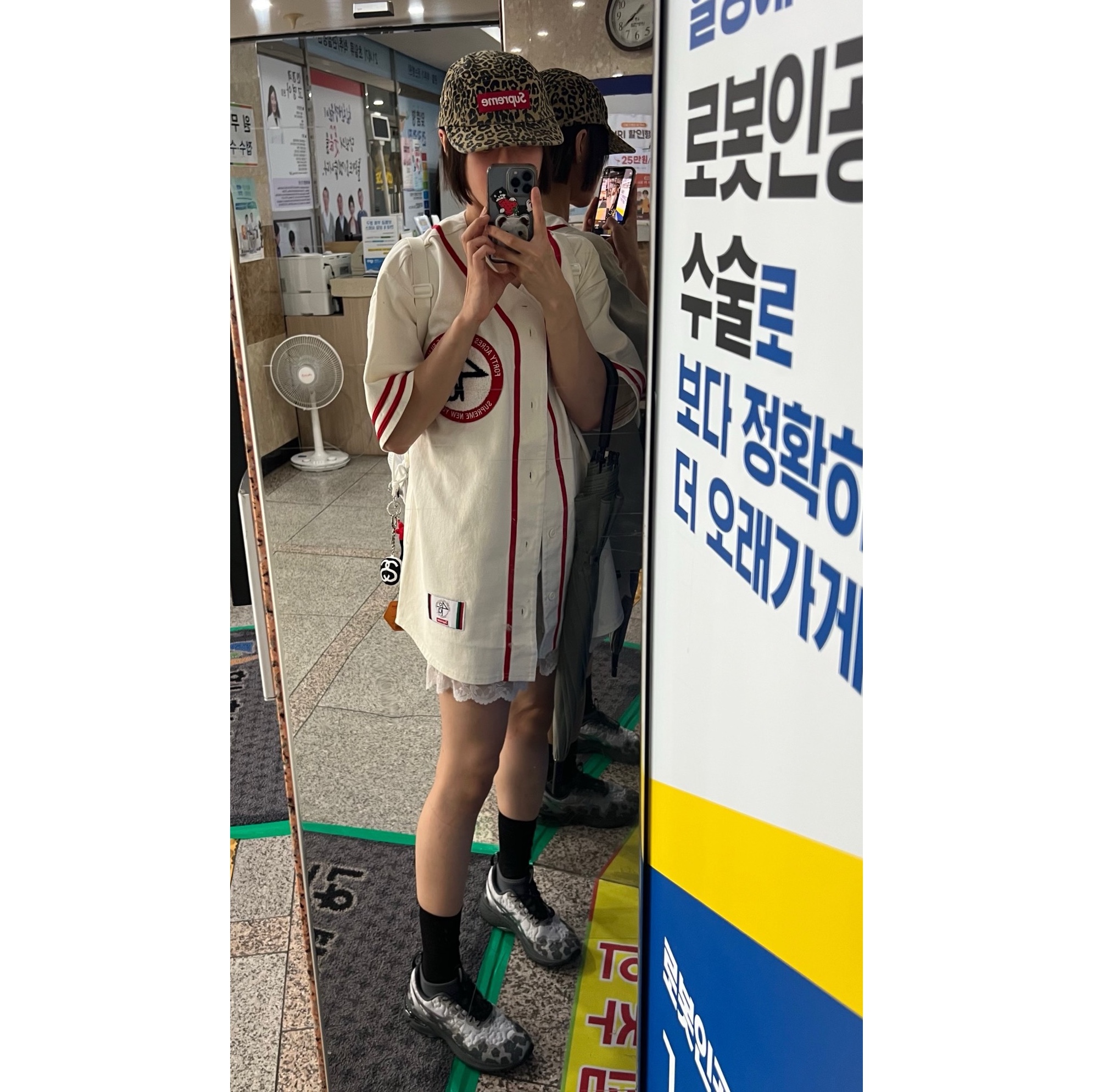 Supreme x 40 Acres Twill Baseball Jersey Natural - 25SS, Supreme Washed Chino Twill Camp Cap Leopard - 23FW 착용 스타일