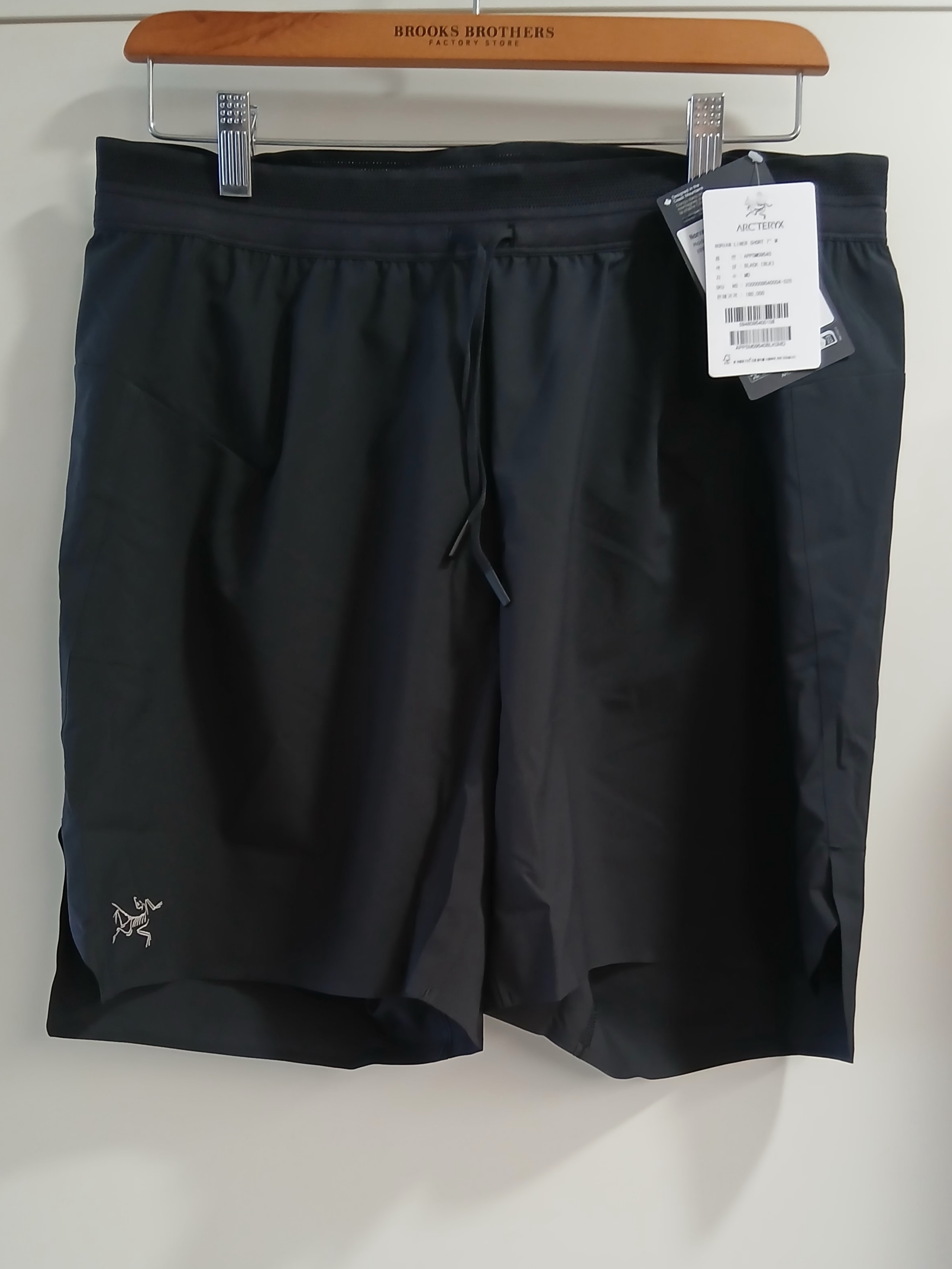 Arc'teryx Norvan Liner 7 Inch Shorts Black, Arc'teryx Norvan Liner Shorts 7 Inch Black 착용 스타일 - 1
