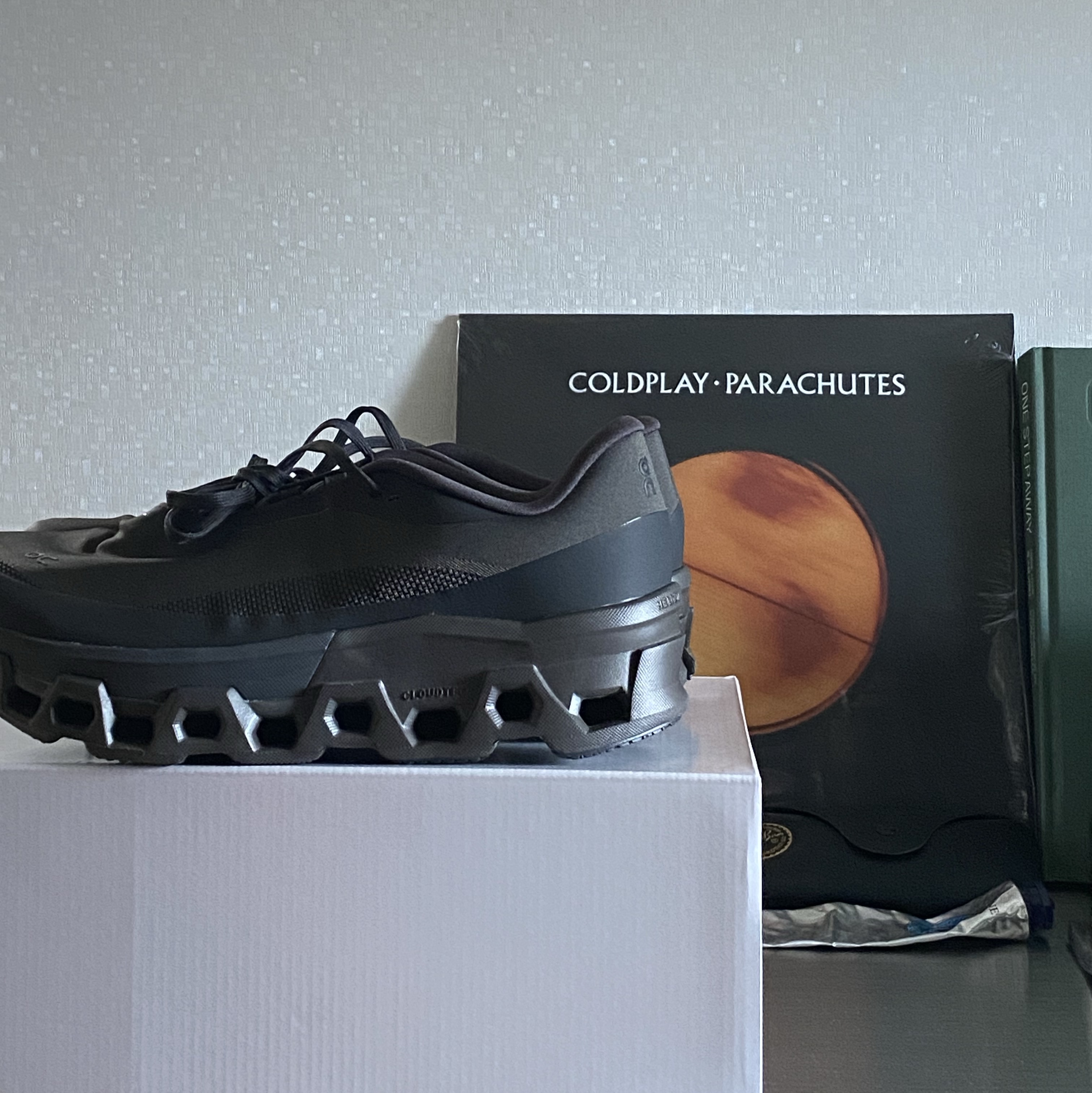 On Running x Post Archive Faction (Paf) Cloudmonster 2 Thorn Brown 착용 스타일 - 7