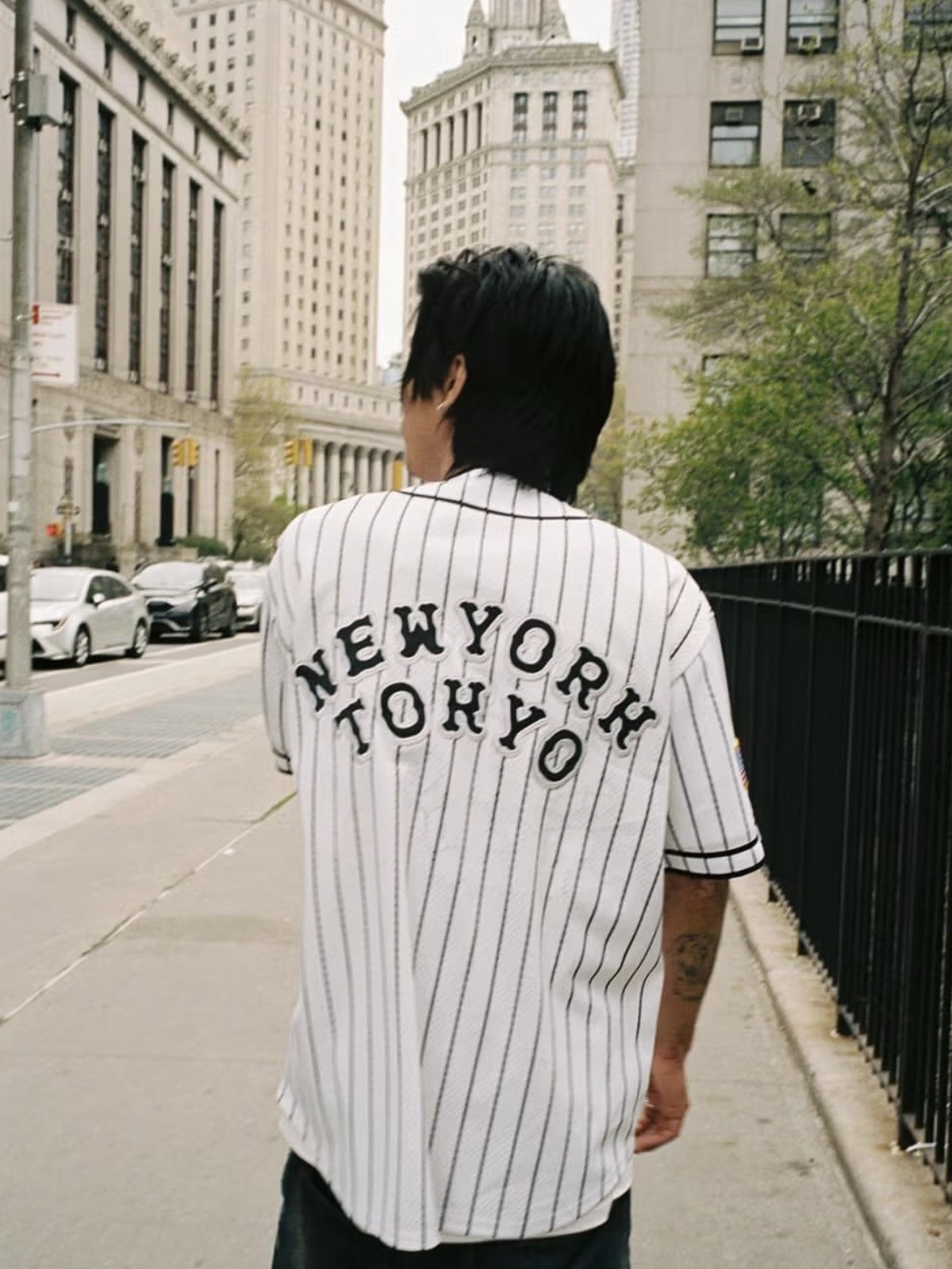 Supreme x Homerun Baseball Jersey Stripe - 25SS 착용 스타일 - 4