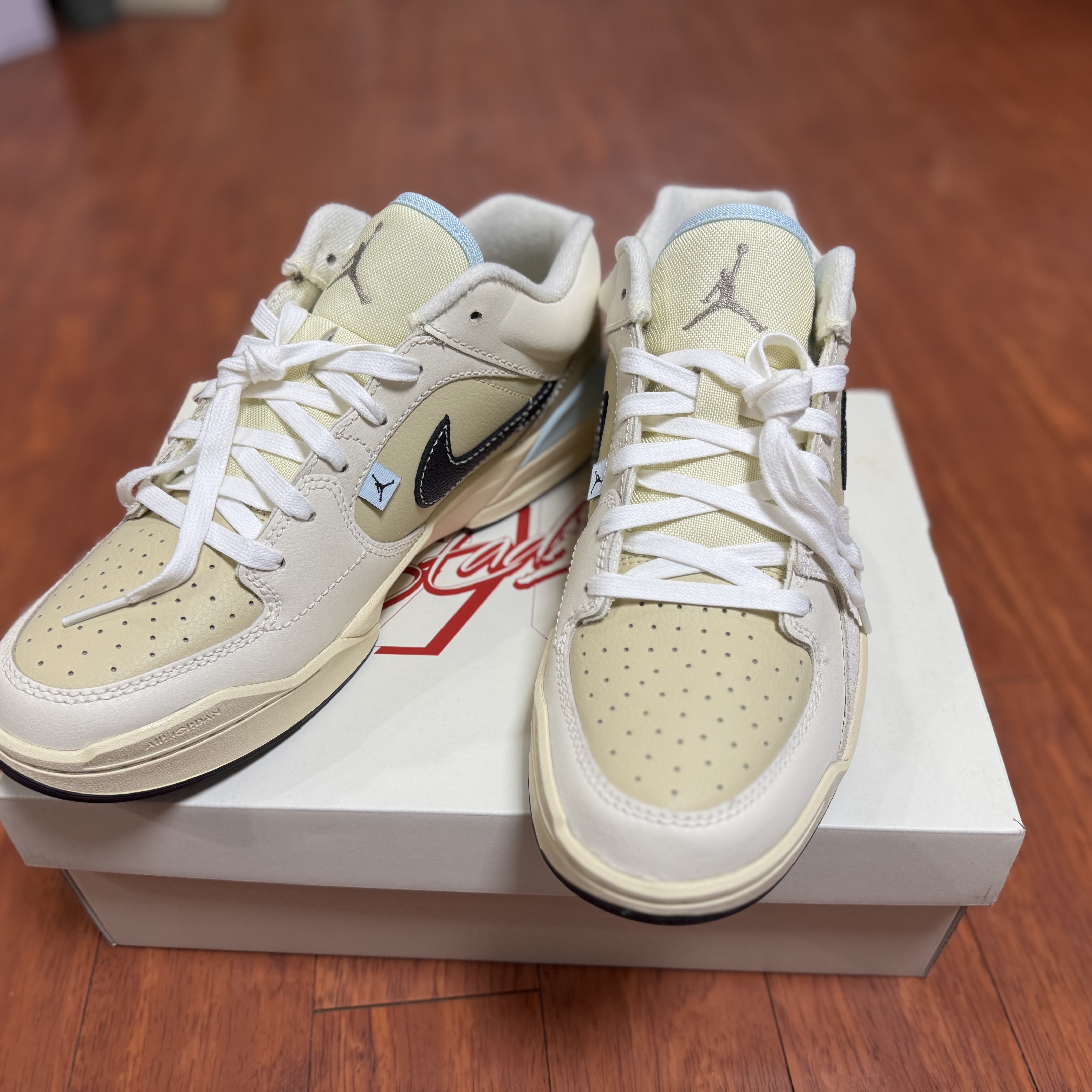 Jordan Stadium 90 Sand Drift Muslin 착용 스타일