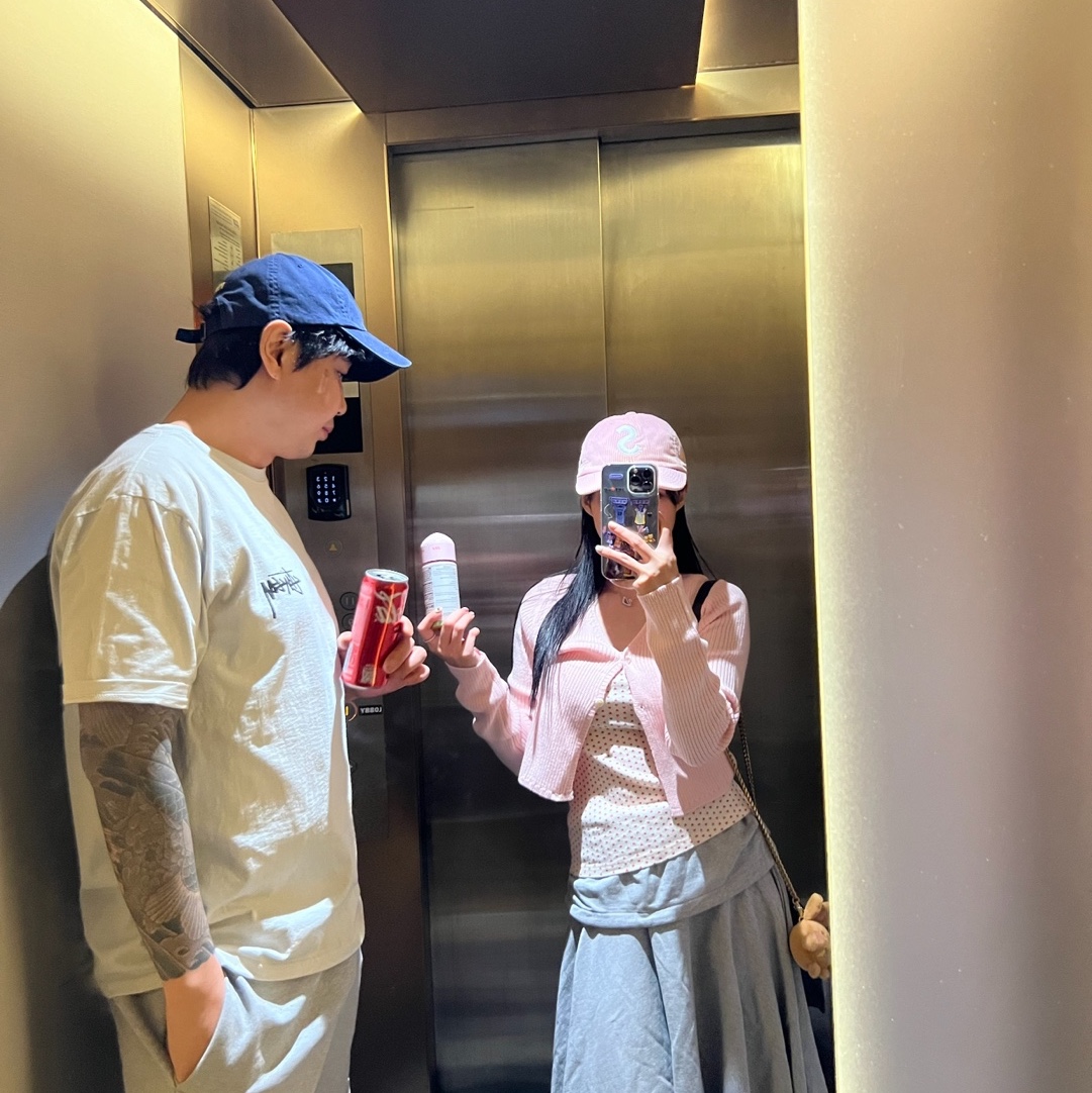 Supreme Corduroy S Logo 6-Panel Light Pink - 23FW, (W) Glowny G Comfort Hoodie Gray 착용 스타일 - 2