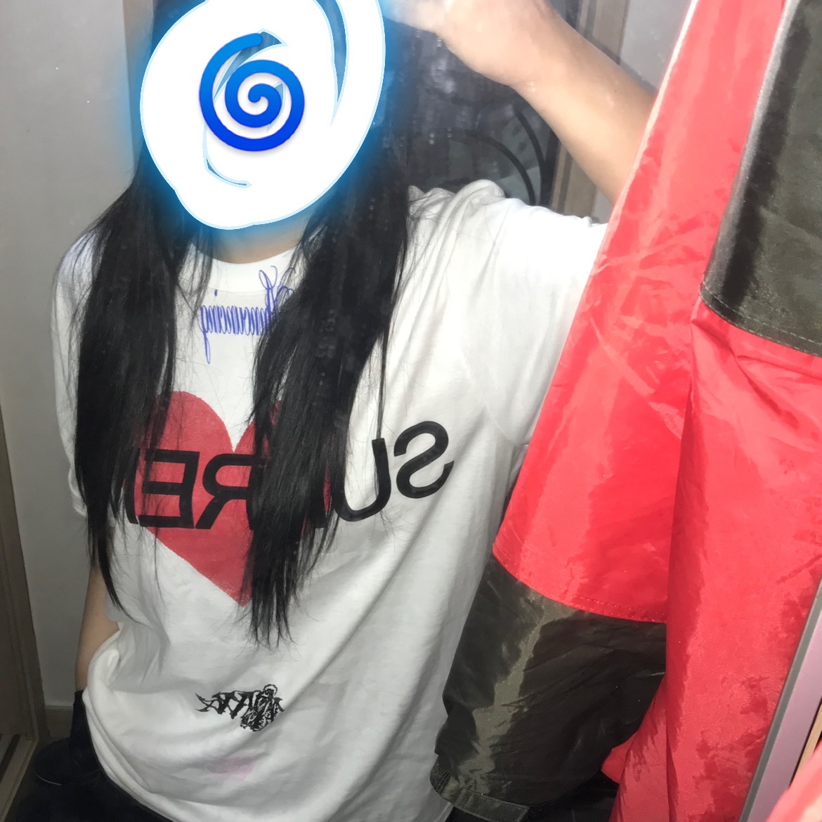 Supreme Announcing T-Shirt White - 25SS 착용 스타일