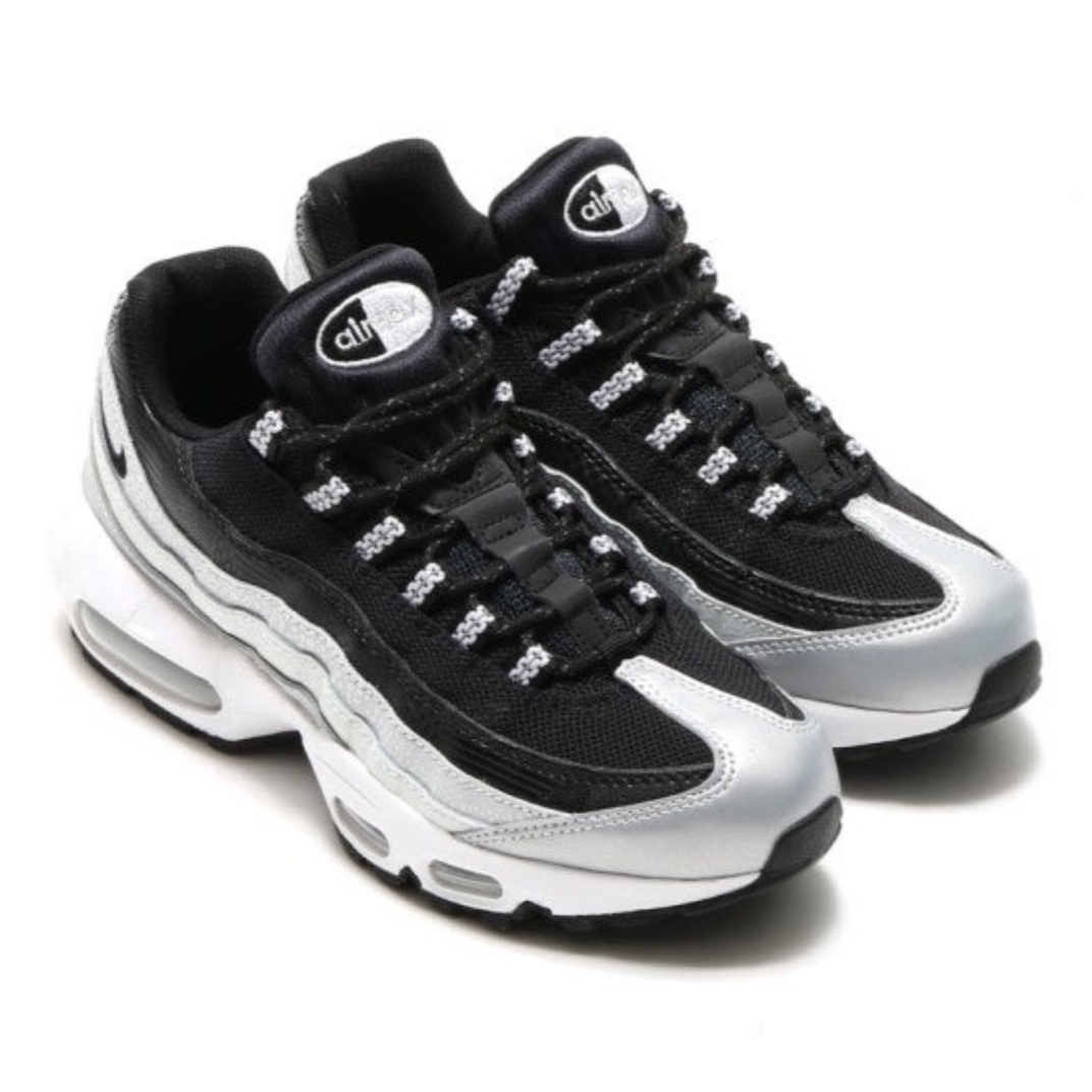 (W) Nike Air Max 95 QS Metallic Platinum Silver 착용 스타일