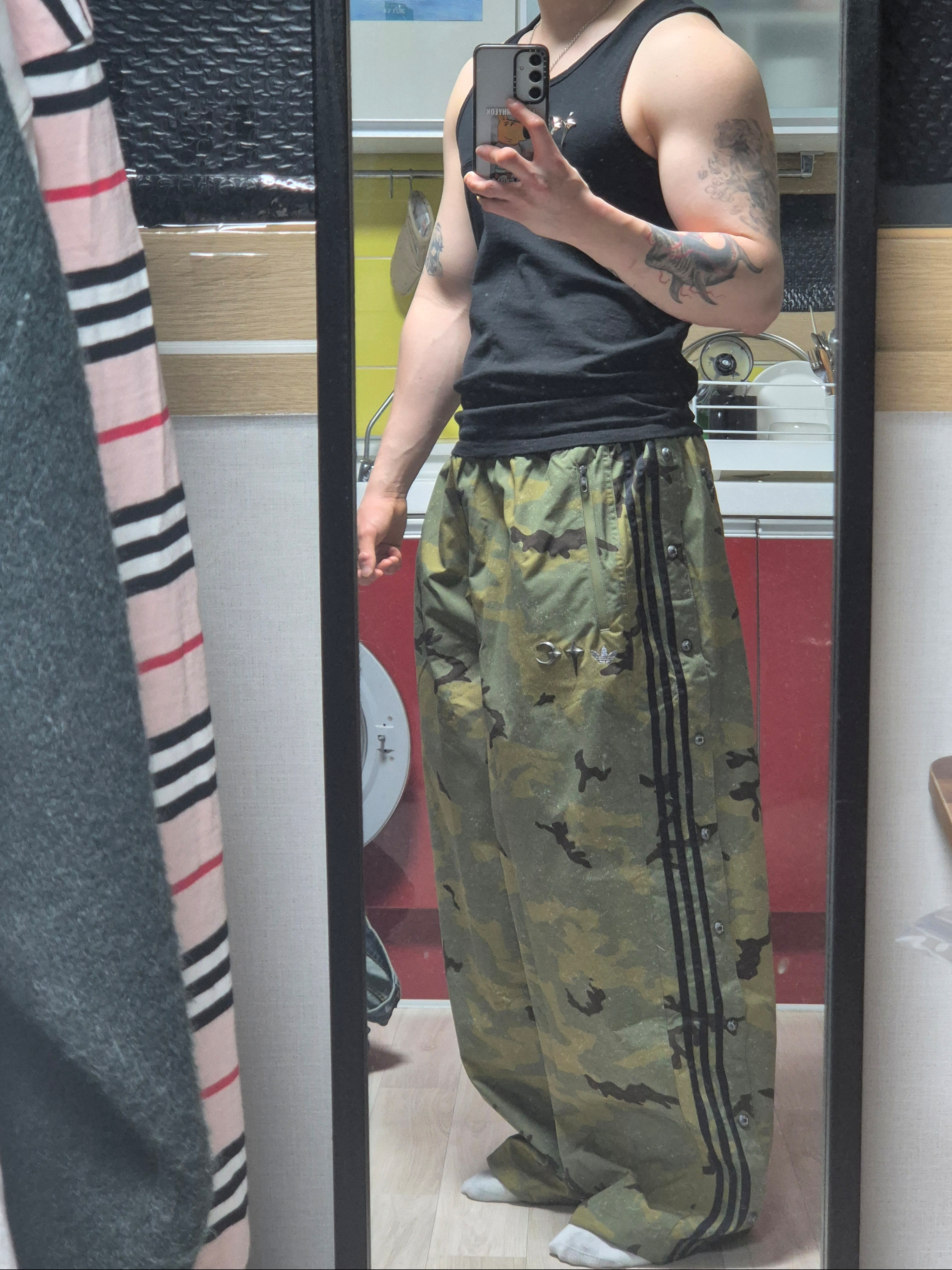 Adidas x Thug Club Track Pant Focus Olive Cream White - KR Sizing, Thug Club TC Tank Top Black 착용 스타일 - 1