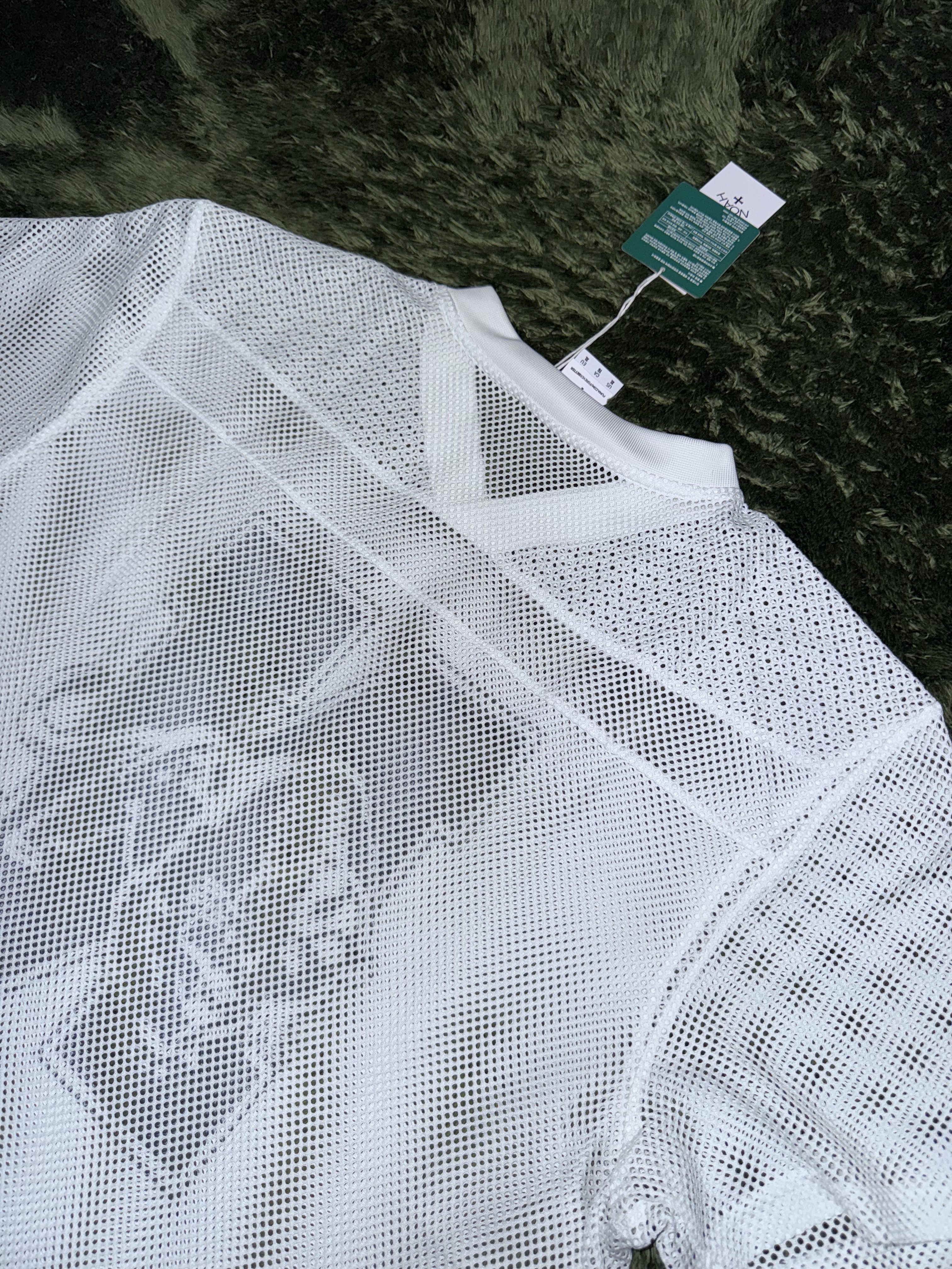 Puma x Noah Mesh Practice Top White 착용 스타일 - 6