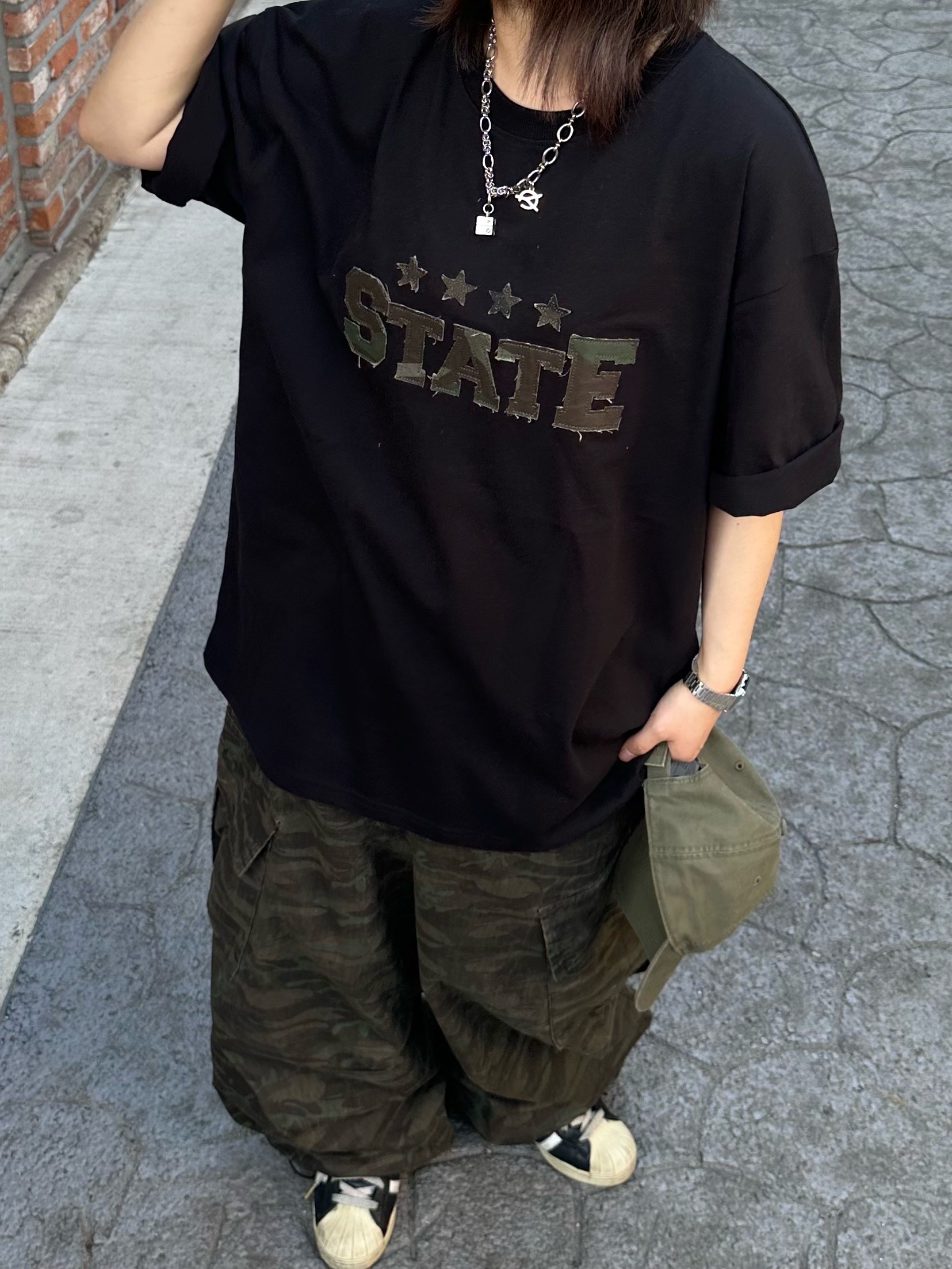 Carhartt Canvas Cap Army Green, Adidas Superstar Premium Black White 착용 스타일 - 4