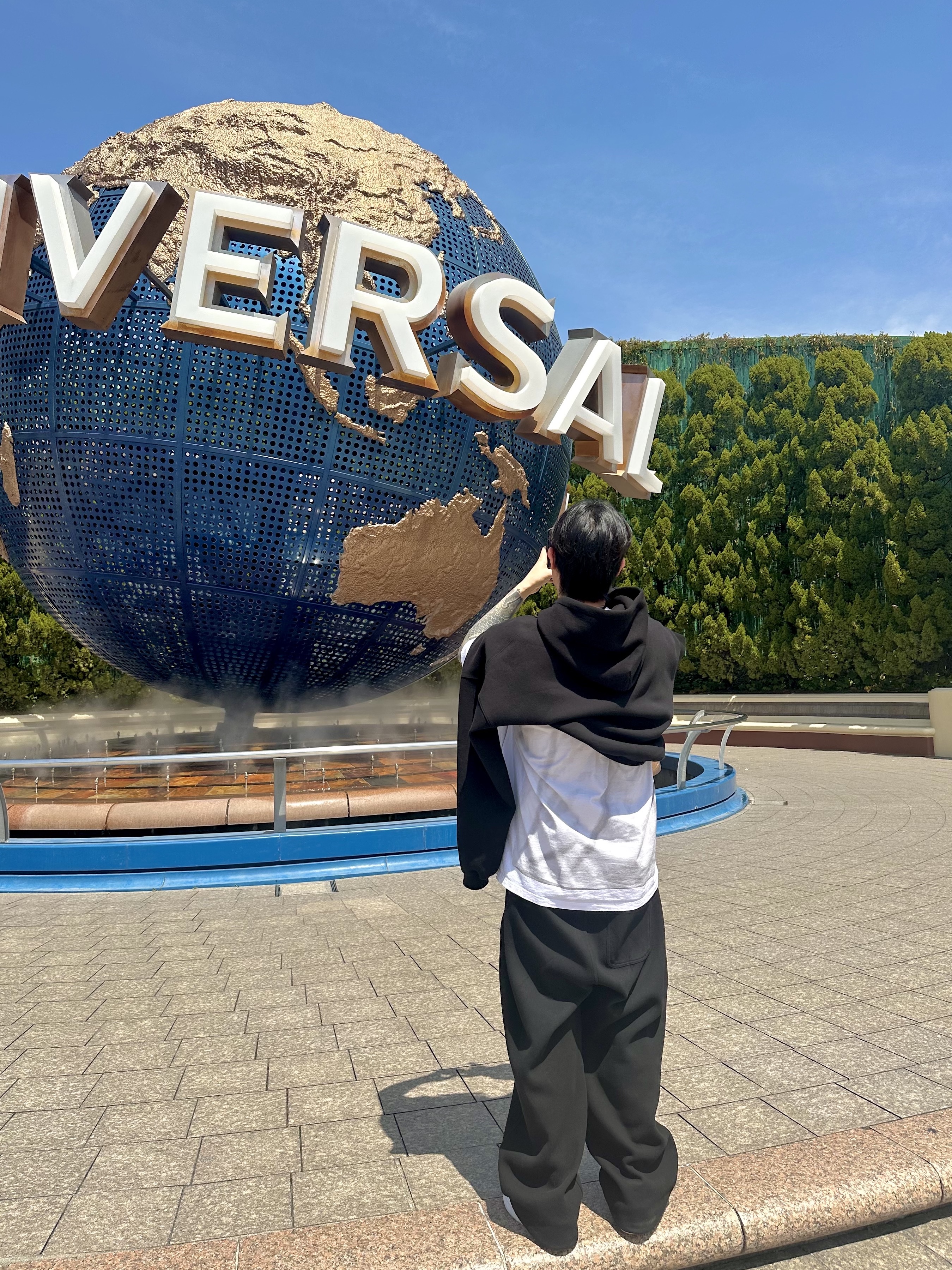 Undermycar Mu.97 Anti Fxxking Logo Play Oversized Bonded Sweat Set-up (Hoodie, Jogger) - Black, Supreme x MM6 Maison Margiela Box Logo T-Shirt White - 24SS 착용 스타일