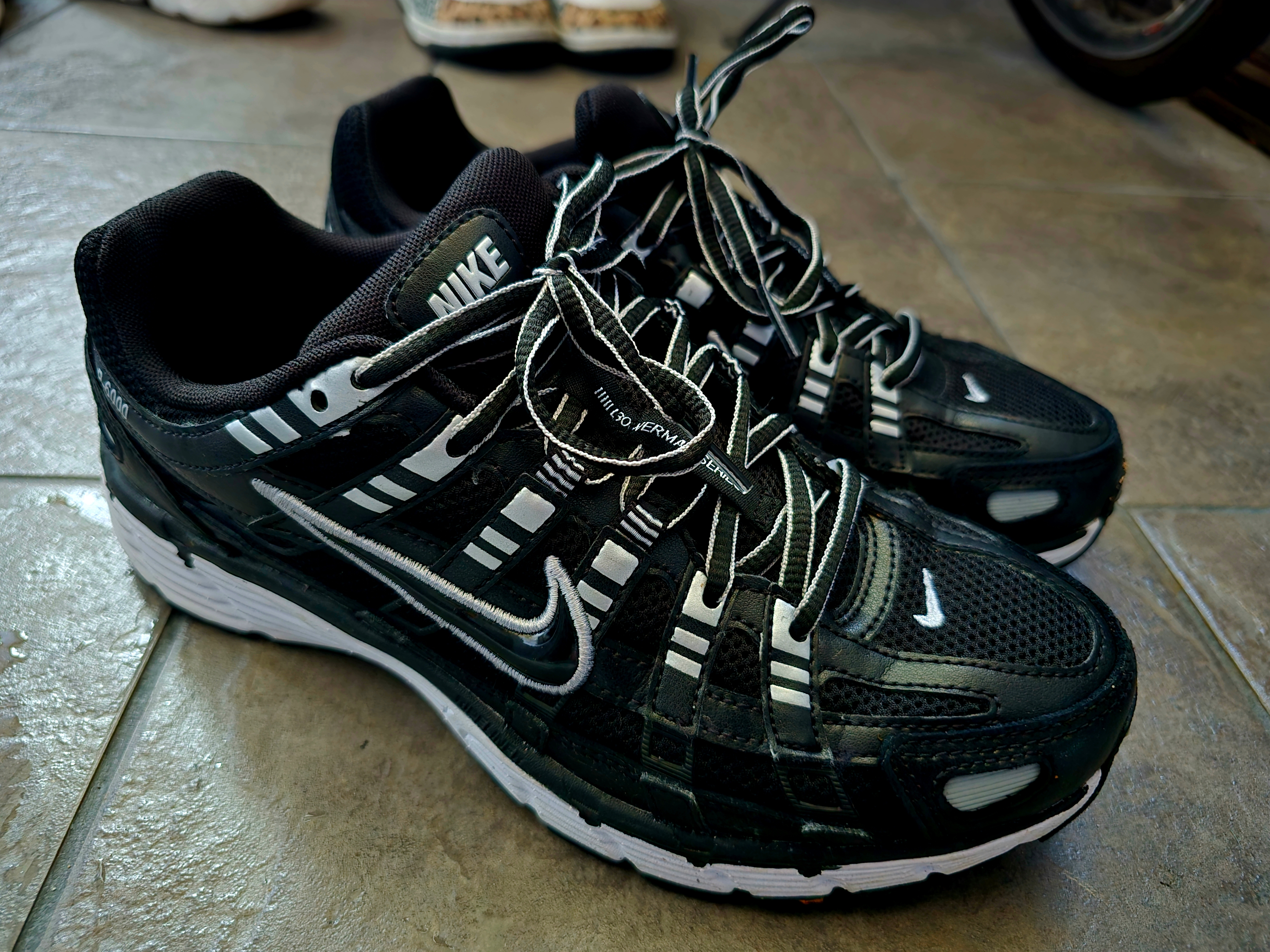 Nike P-6000 Black White 착용 스타일