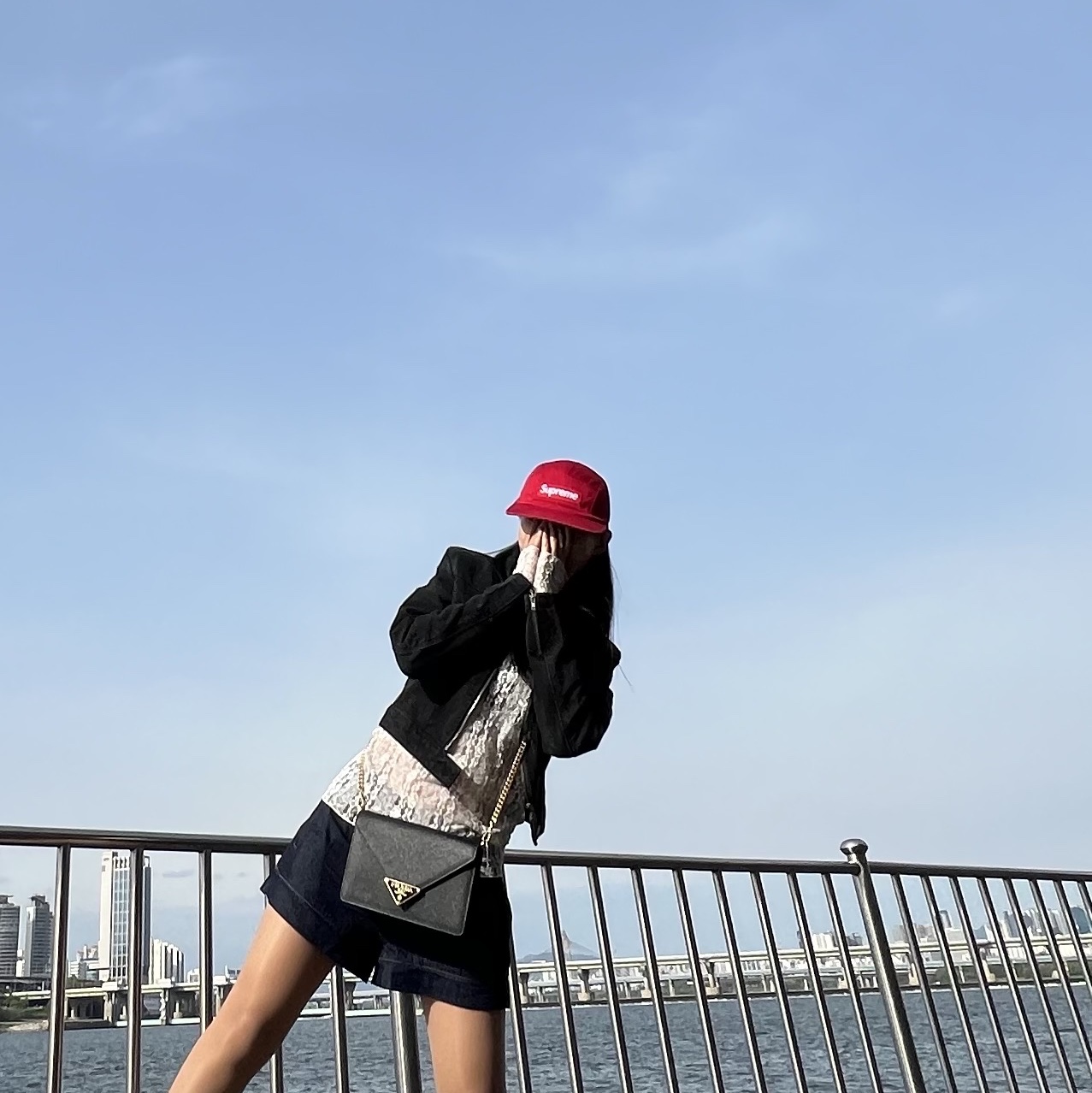 Supreme Washed Chino Twill Camp Cap Red - 25SS 착용 스타일 - 1