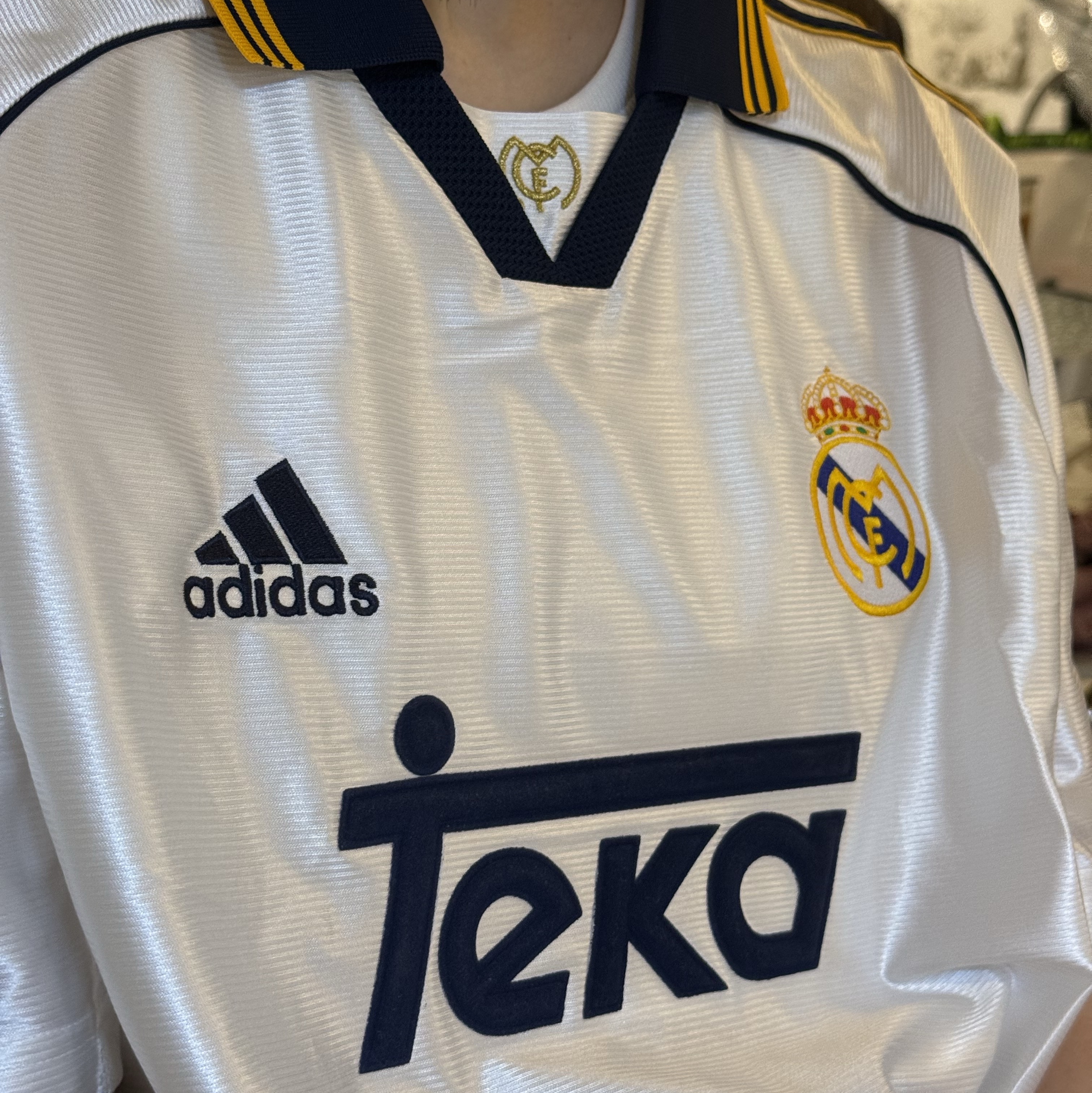 Adidas Real Madrid 99/00 Home Jersey White - KR Sizing (Non Marking Ver.) 착용 스타일 - 3