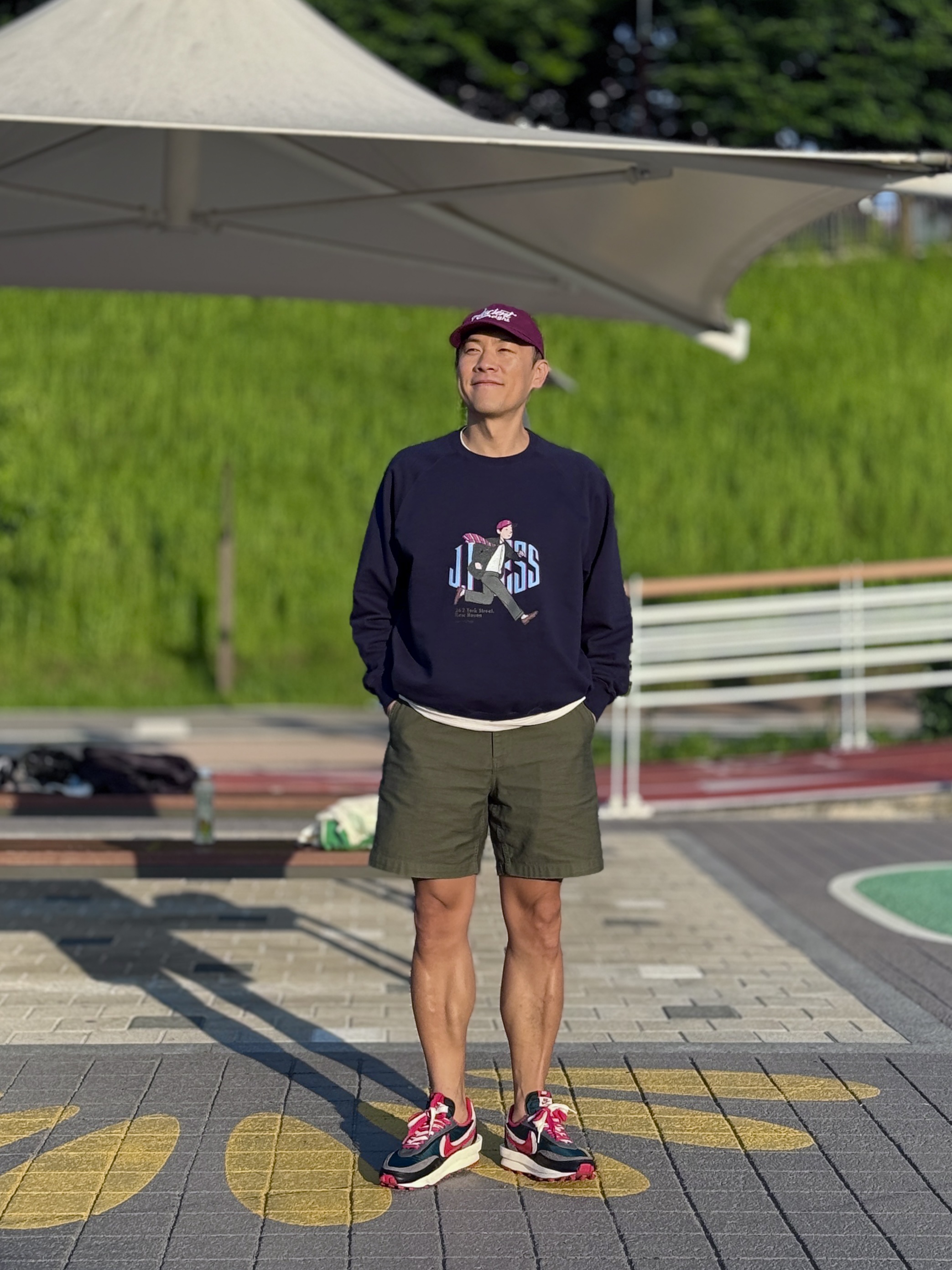 Nike x Sacai x Undercover LDWaffle Midnight Spruce University Red 착용 스타일 - 1