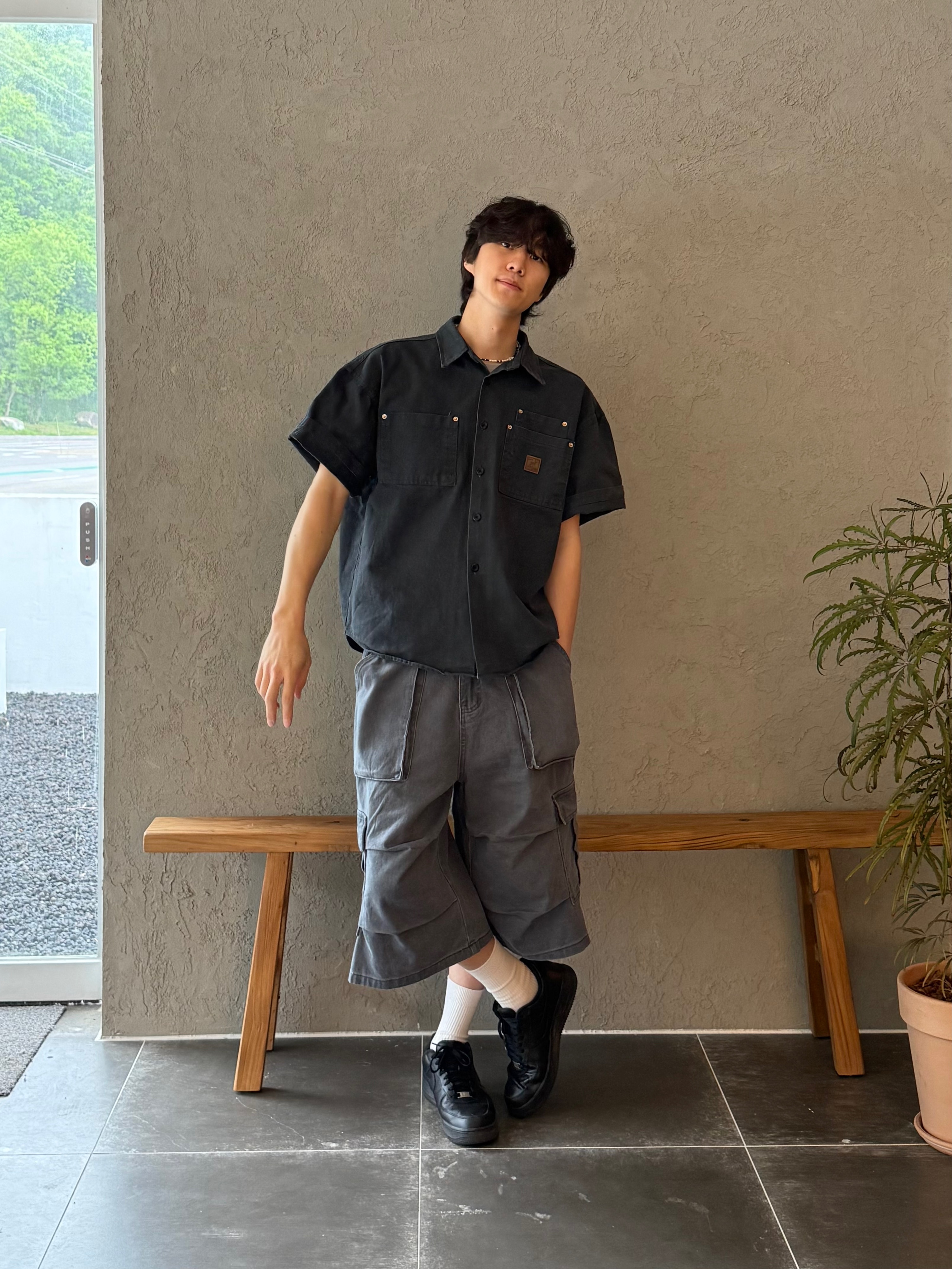 Nike Air Force 1 '07 Low Triple Black, Nike x Supreme Air Force 1 Low Black 착용 스타일 - 3