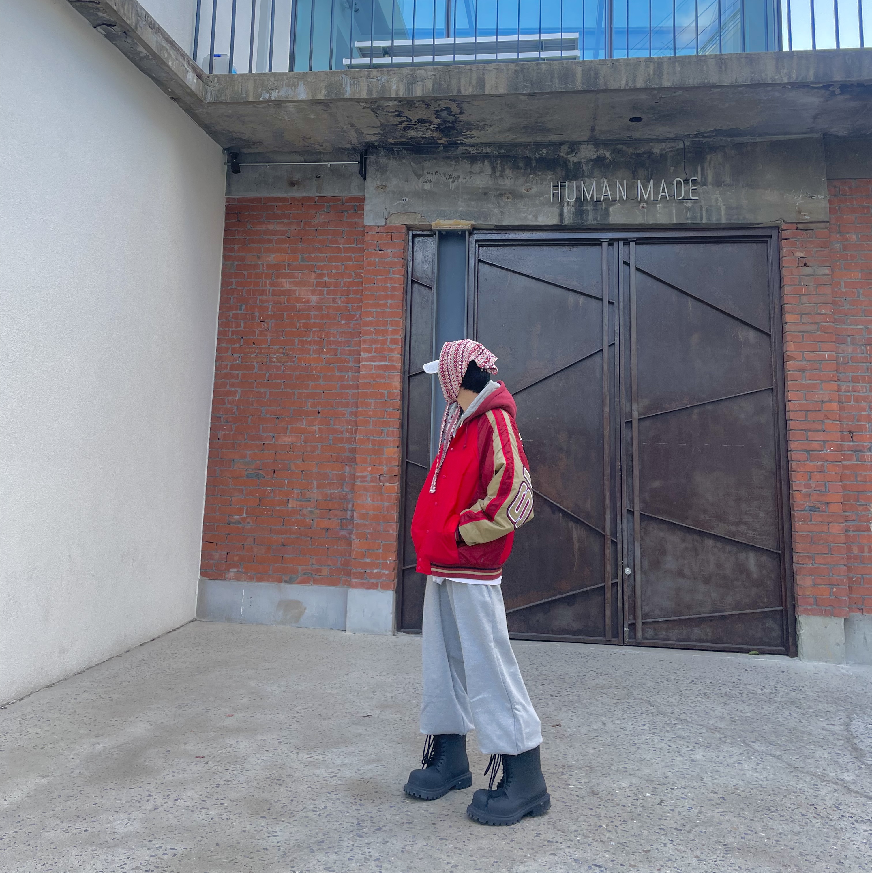 Supreme Hooded Stadium Jacket Red - 24SS, Balenciaga XL Army Boots Full Eva Black 착용 스타일 - 4