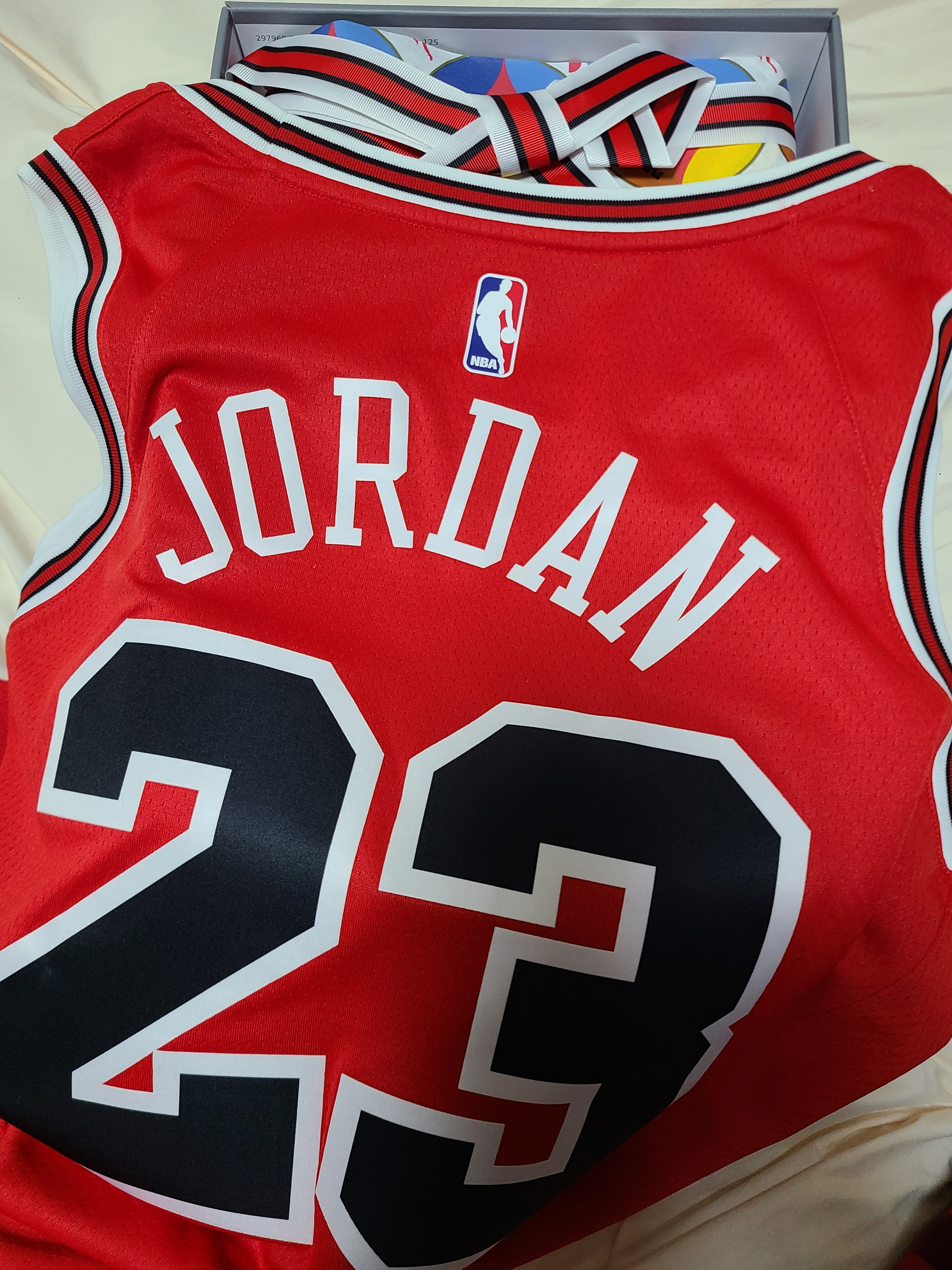 Jordan 3 Retro Seoul 2.0, Nike Chicago Bulls Swingman Custom Jersey - Icon Edition 착용 스타일 - 2