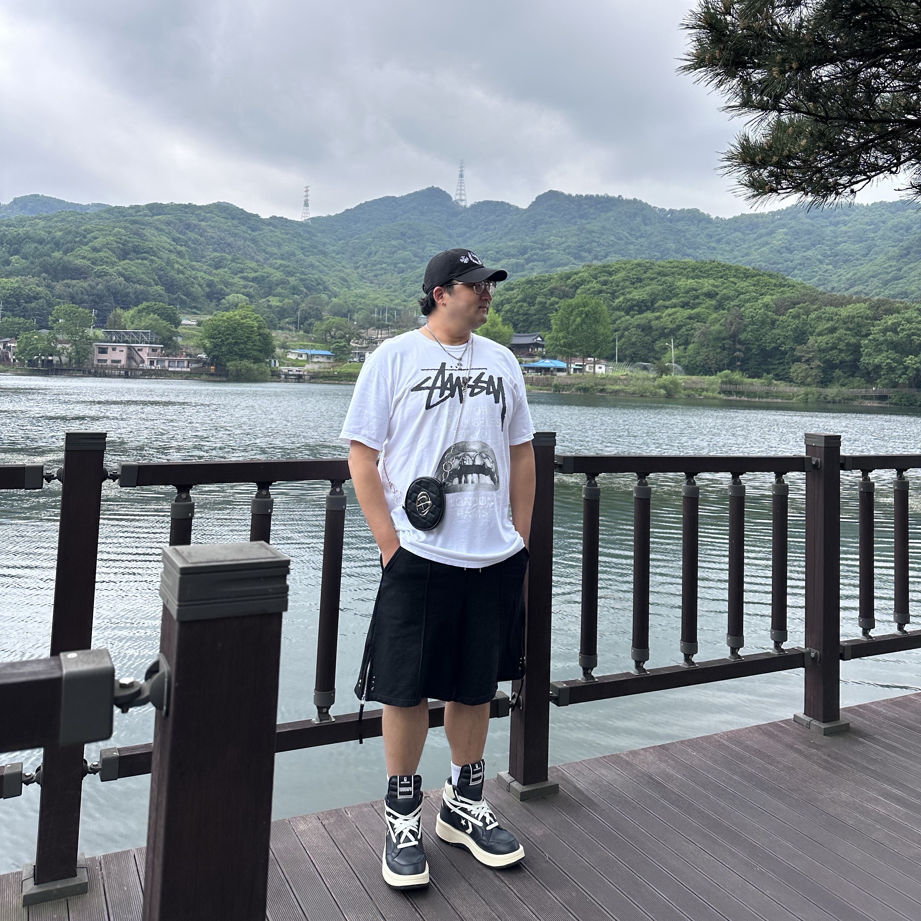 Stussy x Rick Owens 40 WT T-Shirt, Converse x Drkshdw Turbowpn Black Cream 착용 스타일 - 2