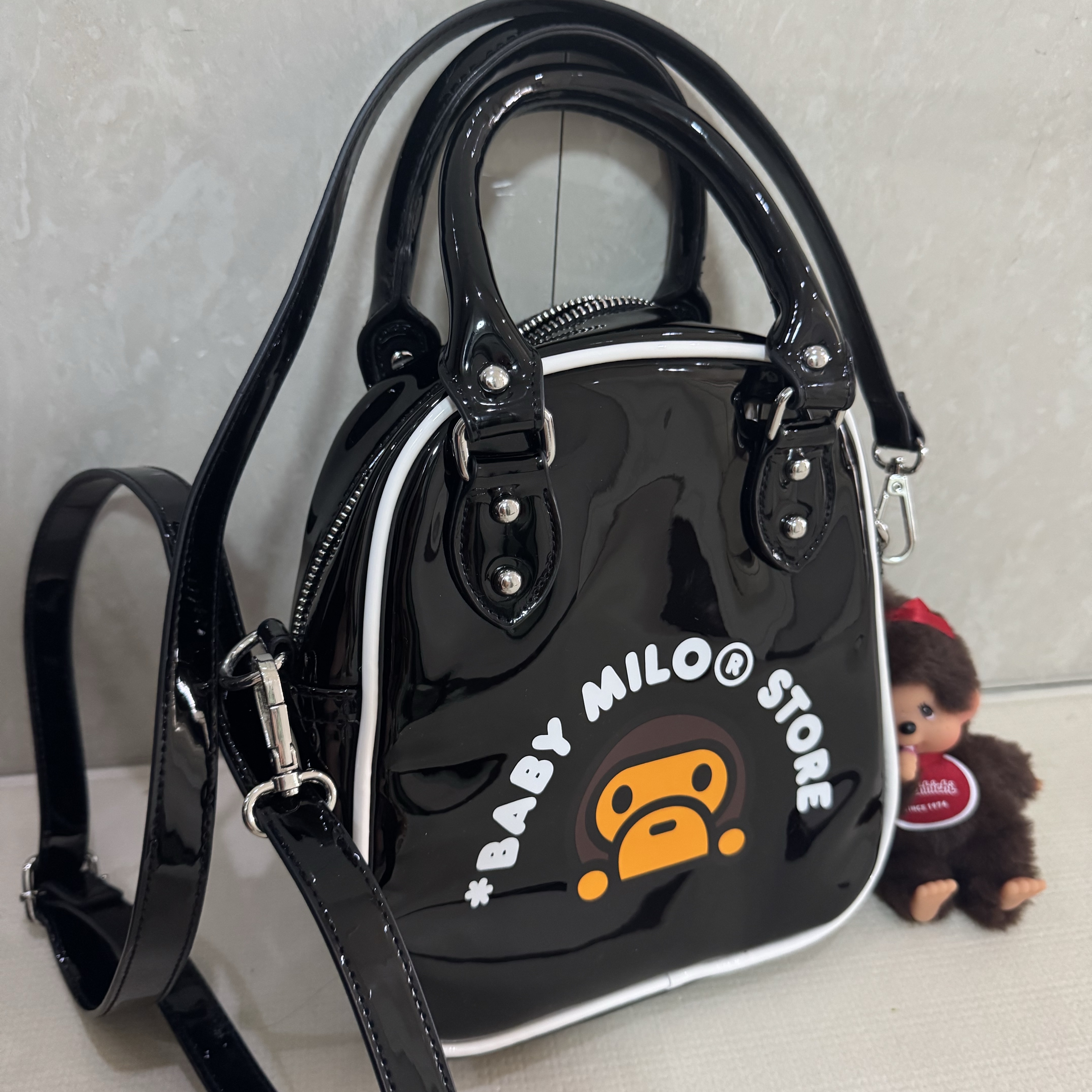 BAPE Baby Milo Bowlingtas Black 착용 스타일