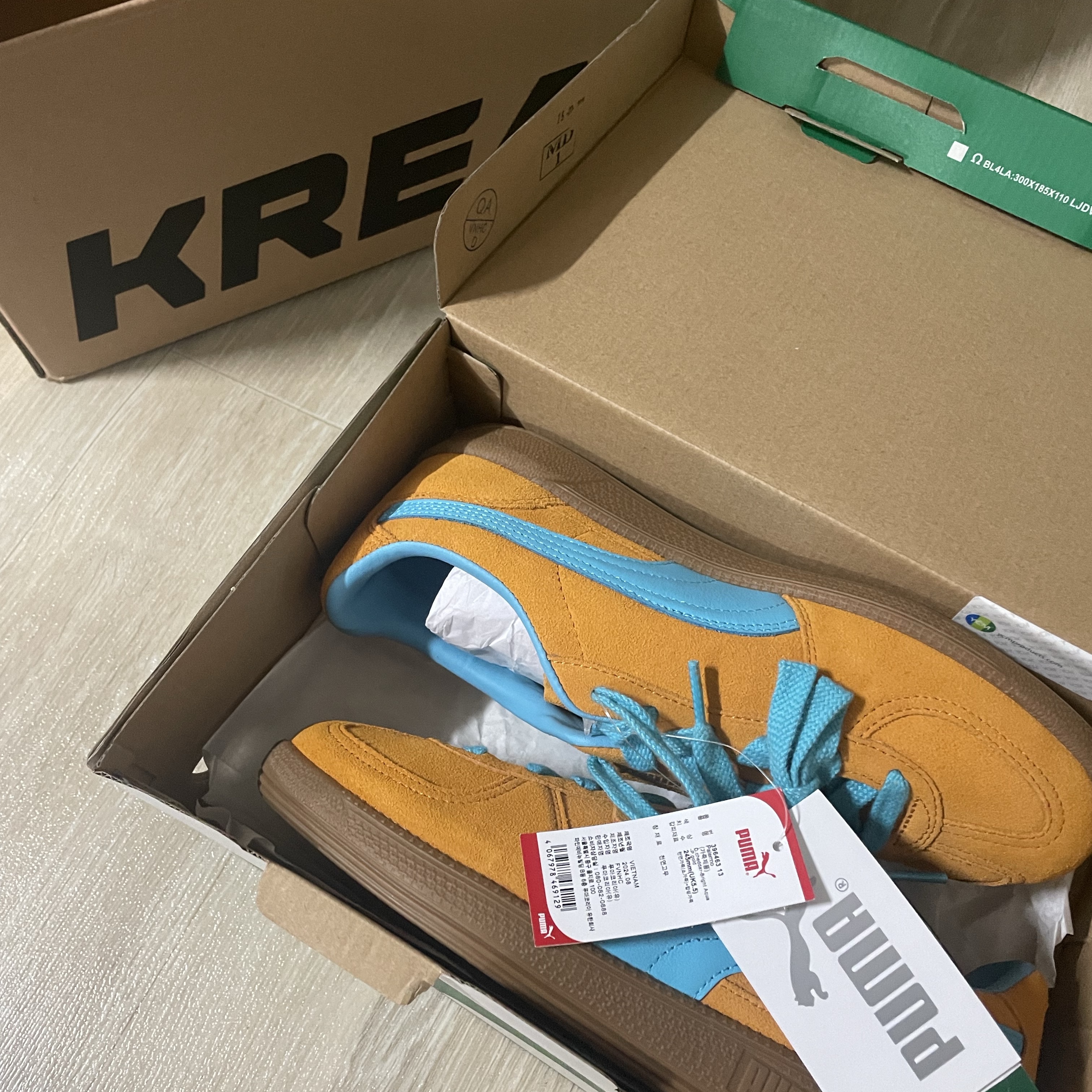 Puma Palermo Dark Cheddar Bright Aqua, Arc'teryx Squamish Hoody Black 착용 스타일 - 3