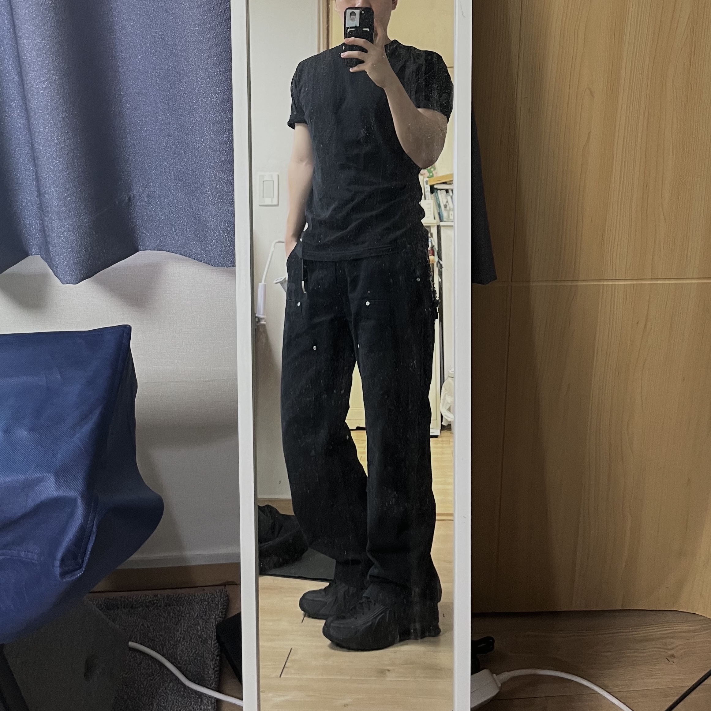 (W) Nike Shox R4 Black 착용 스타일