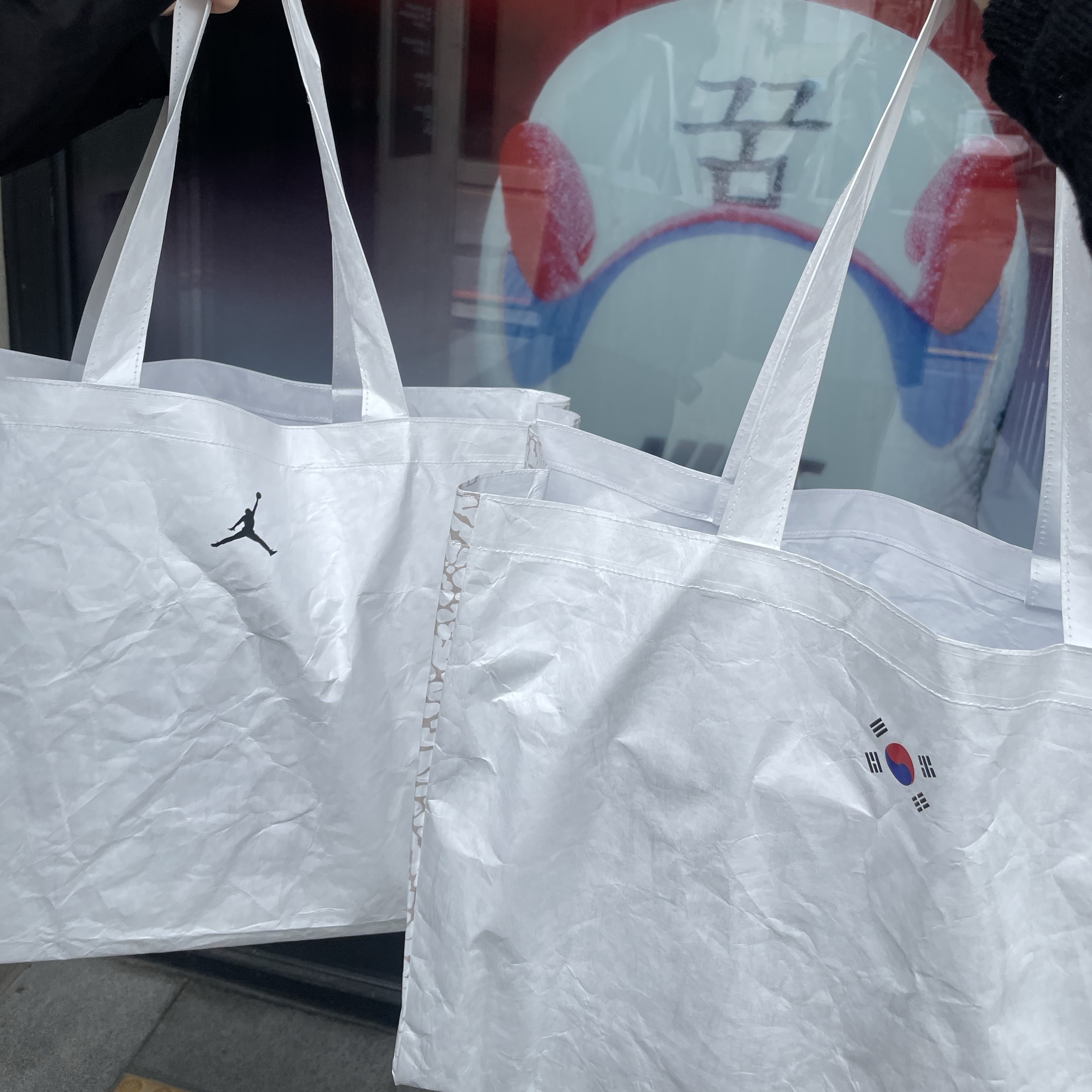 Jordan 3 Retro Seoul 2.0 착용 스타일 - 4
